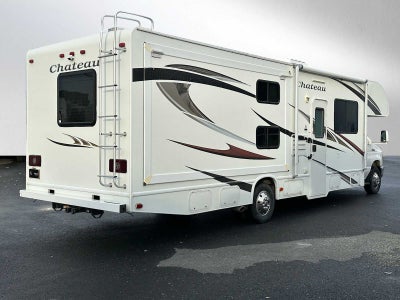 2011 Ford Econoline Cutaway E-450 Super Duty 158" DRW