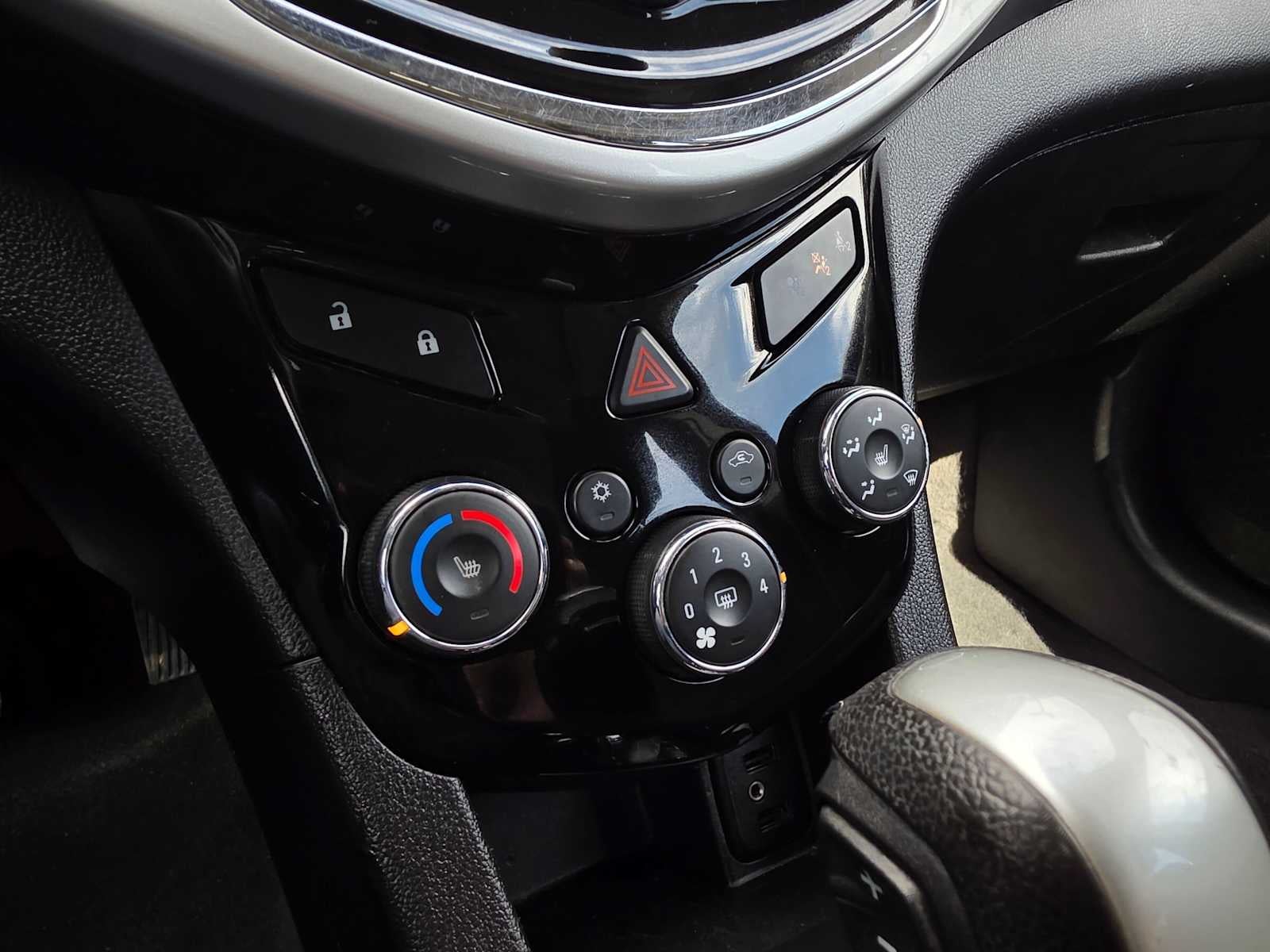 2018 Chevrolet Sonic LT