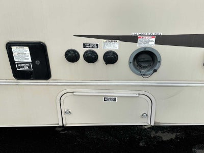 2014 Chevrolet Express 4500 Van 159"