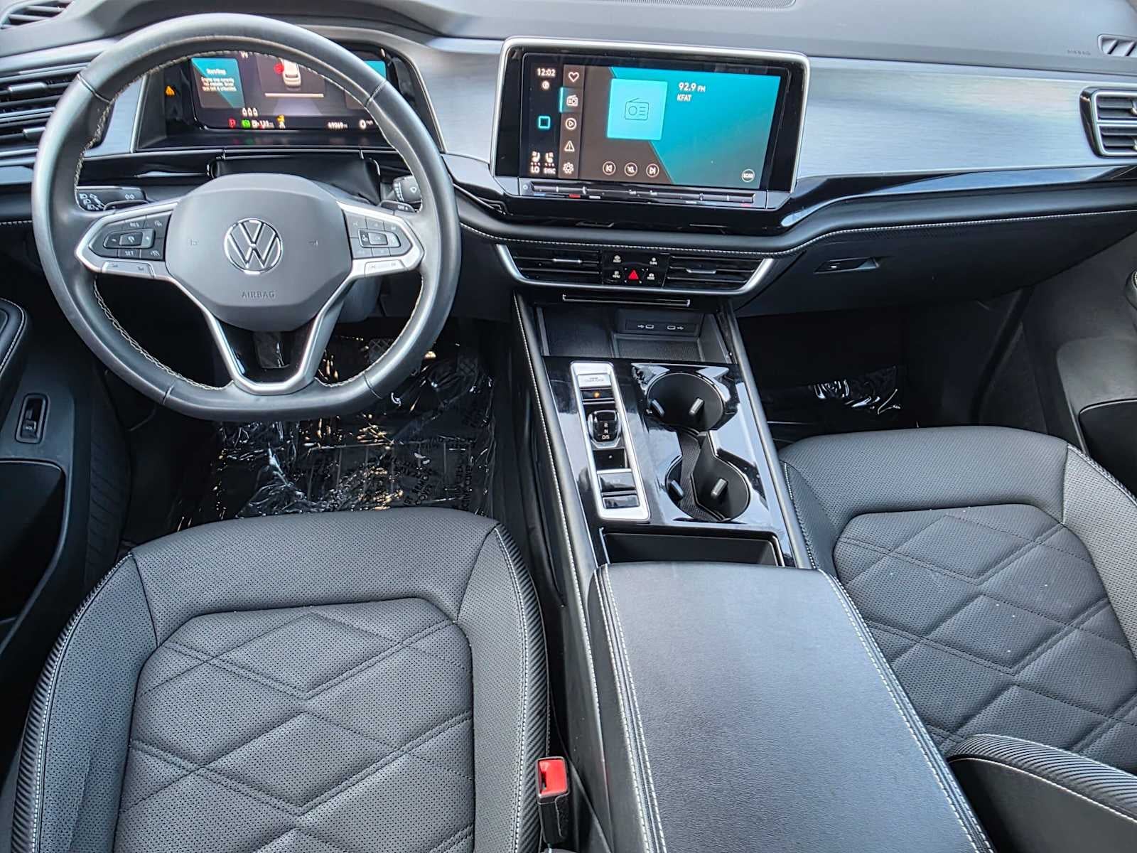 2024 Volkswagen Atlas Cross Sport 2.0T SE w/Technology