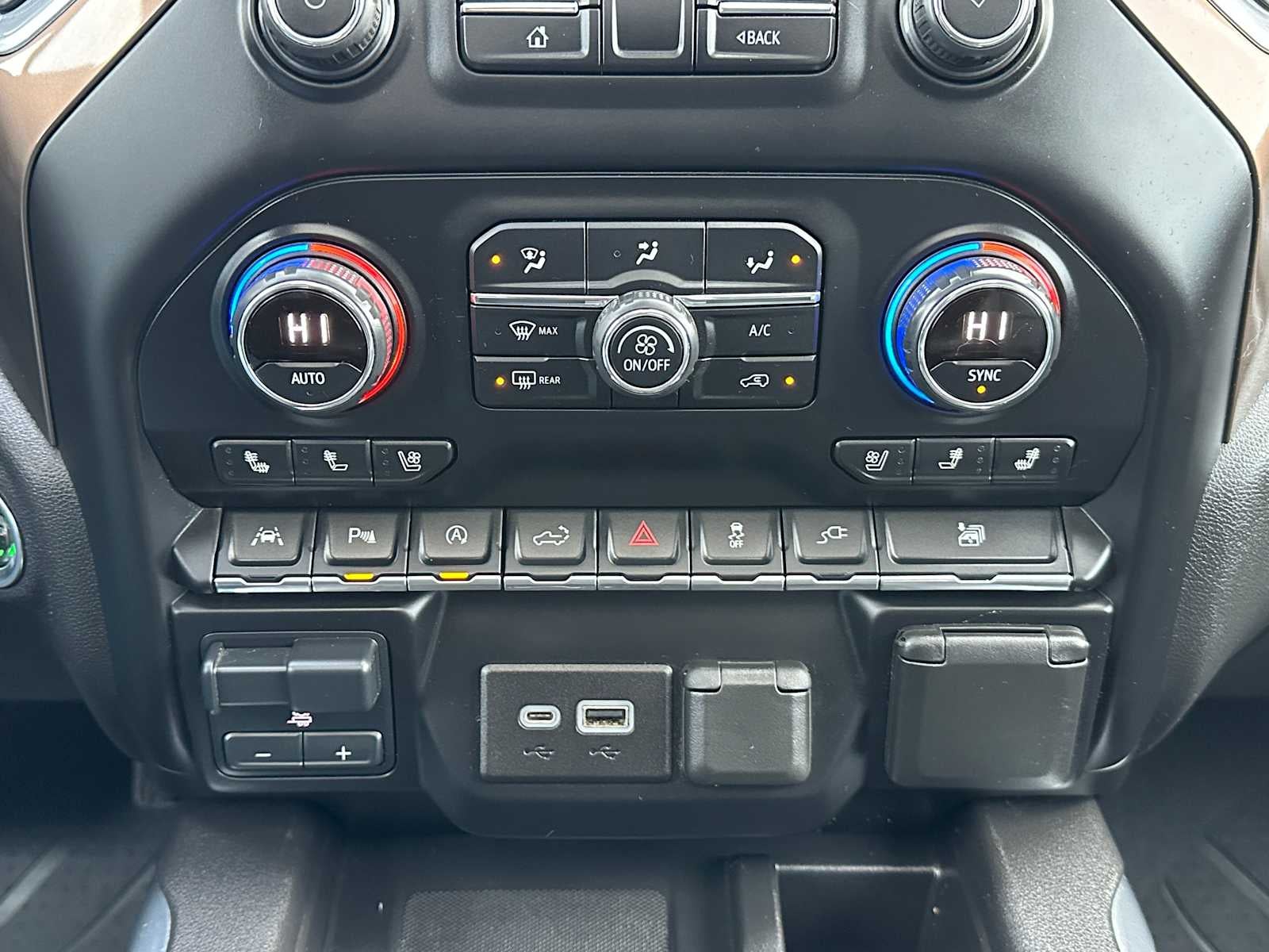 2020 Chevrolet Silverado 1500 High Country