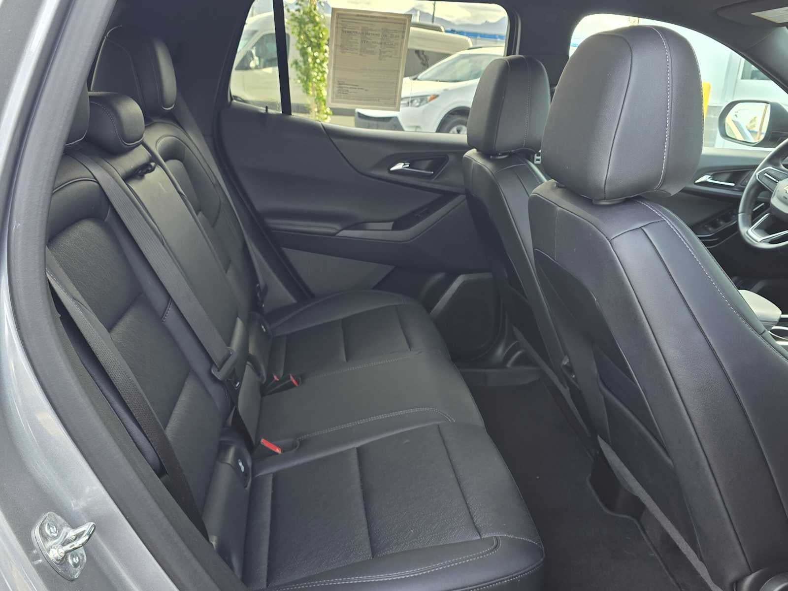 2025 Chevrolet Equinox AWD LT
