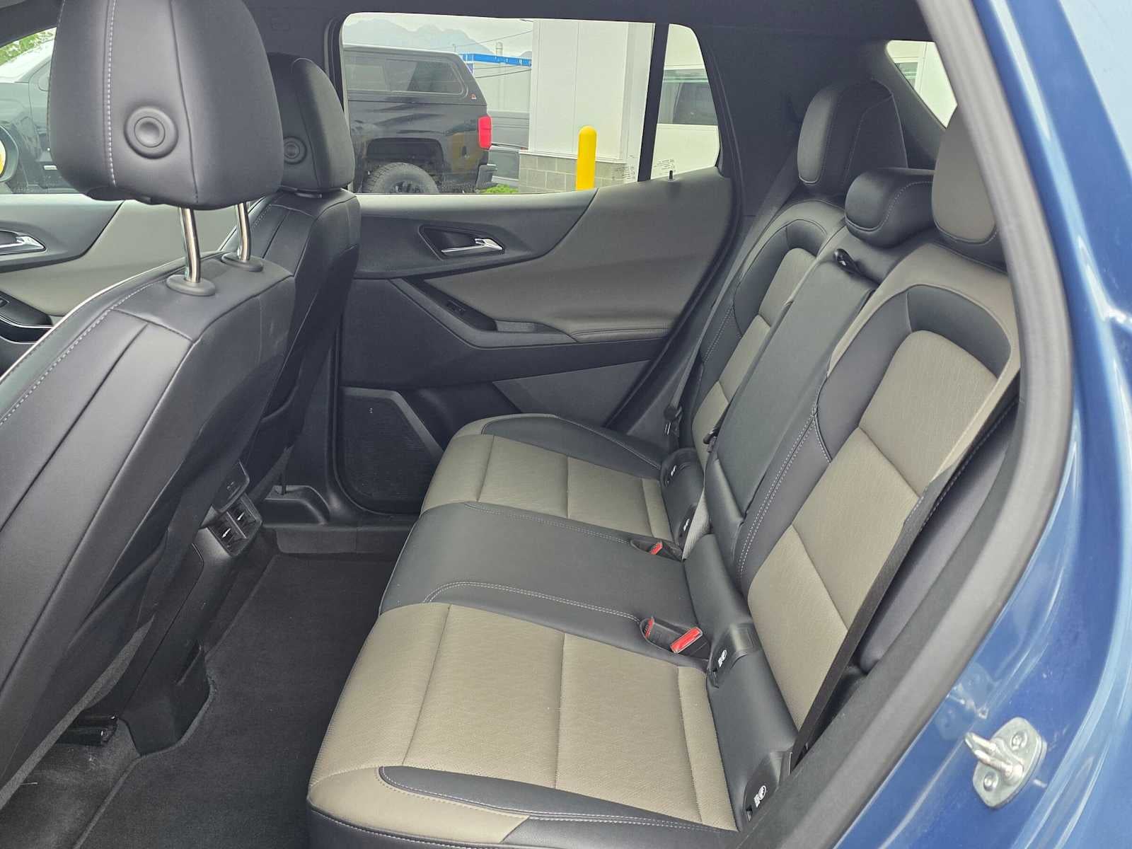 2025 Chevrolet Equinox AWD LT