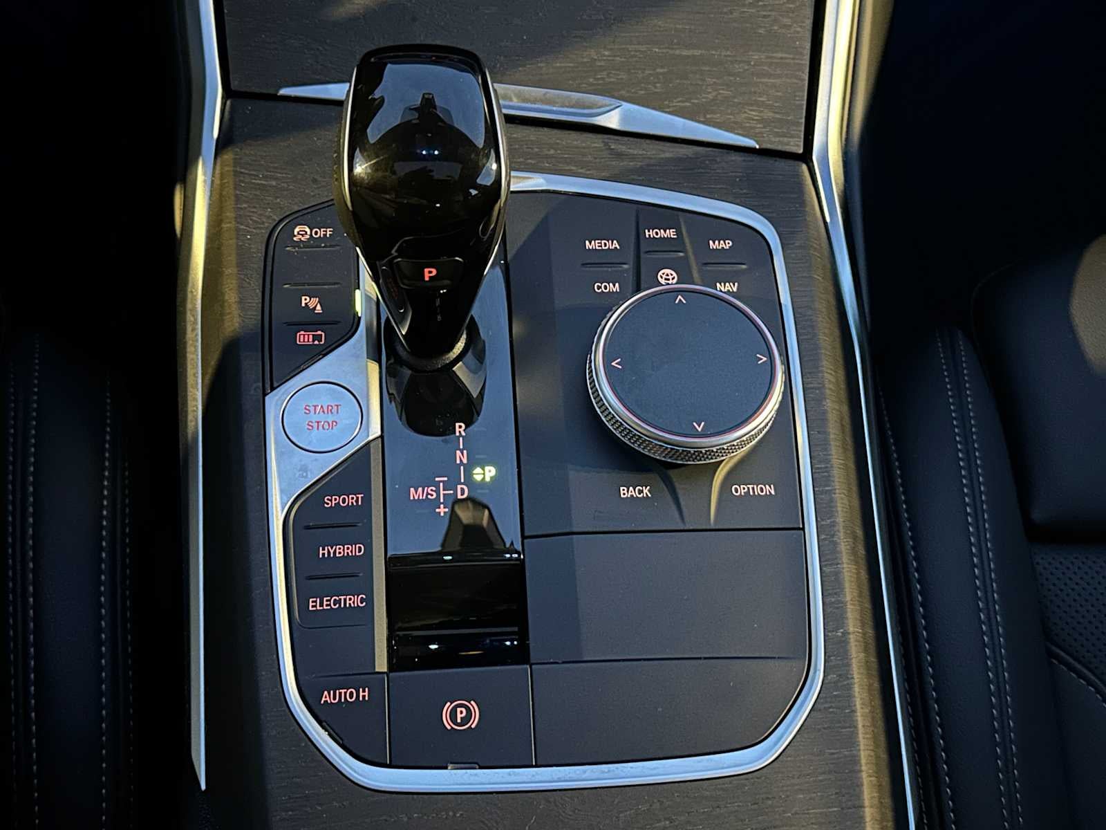 2022 BMW 3 Series 330e xDrive