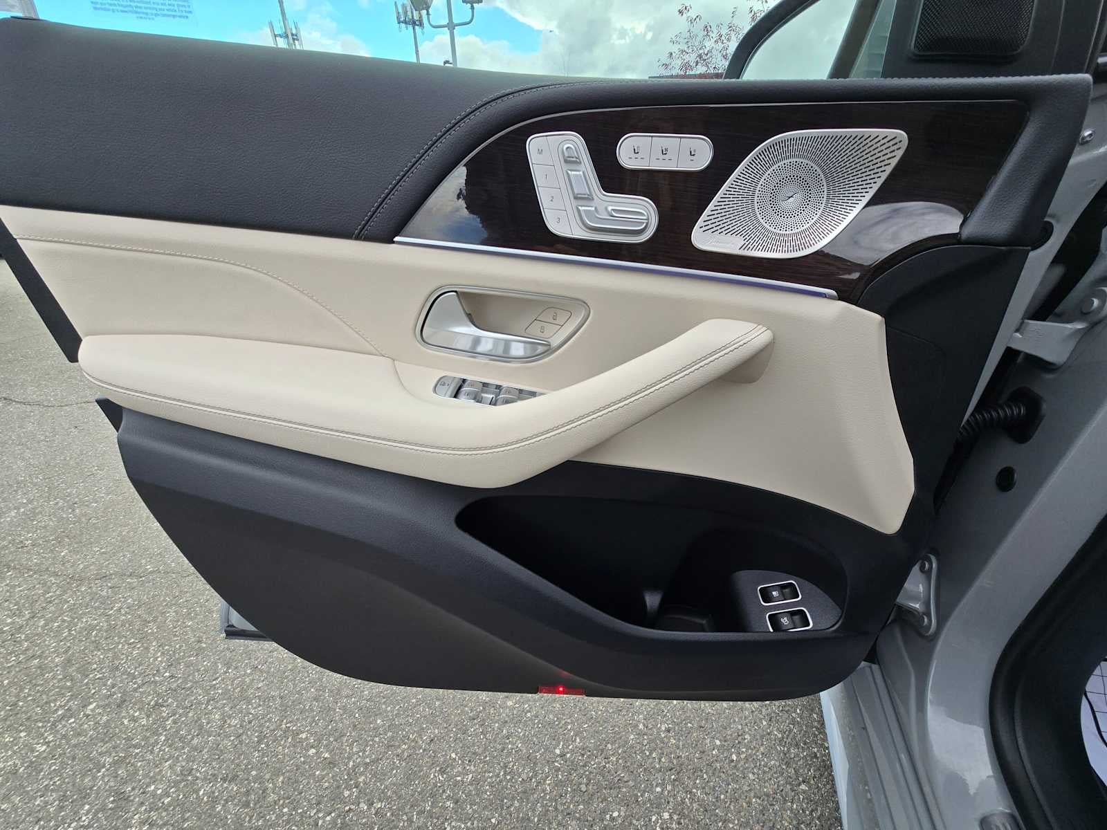 2025 Mercedes-Benz GLE 450e 4MATIC® SUV