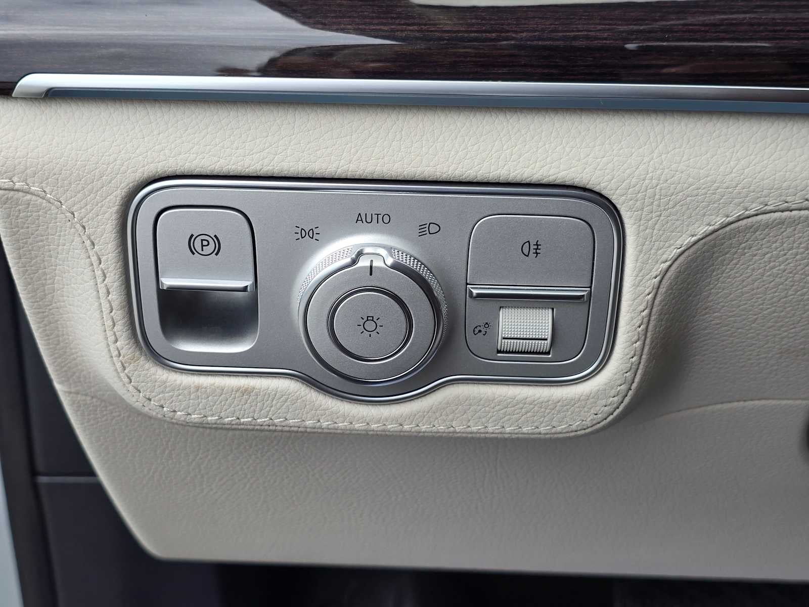 2025 Mercedes-Benz GLE 450e 4MATIC® SUV