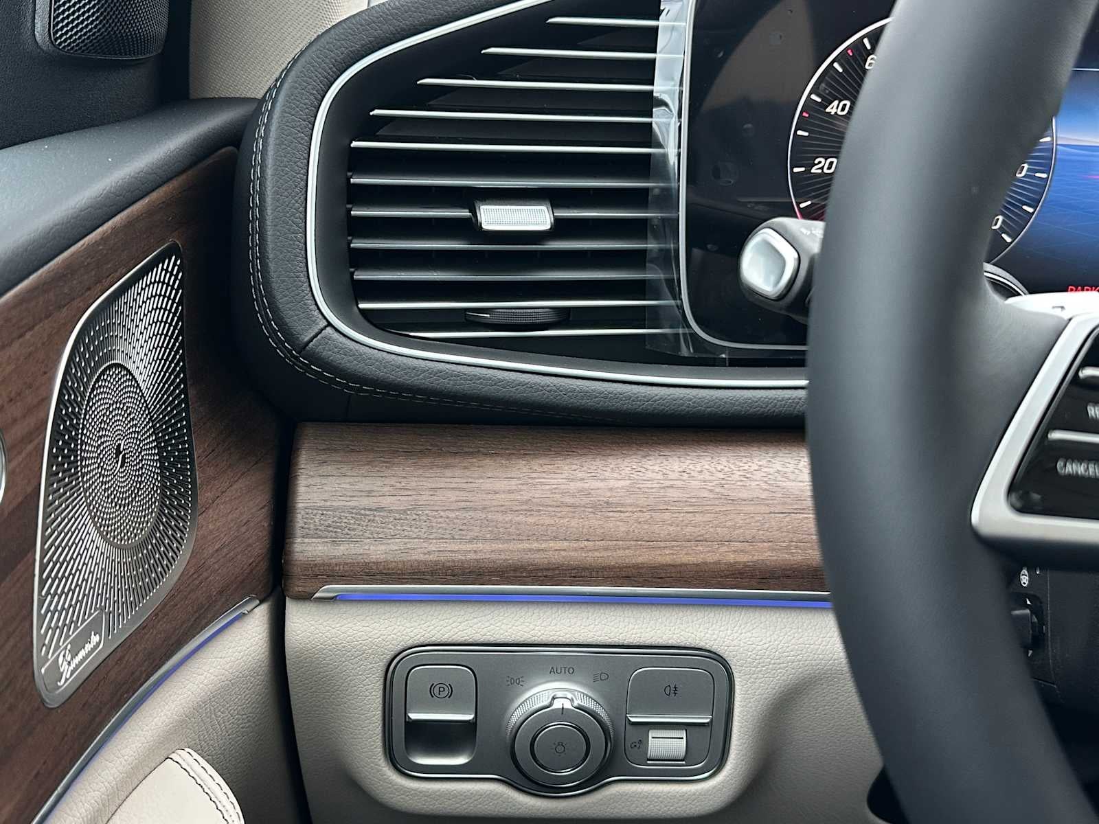 2026 Mercedes-Benz GLS 450 GLS 450