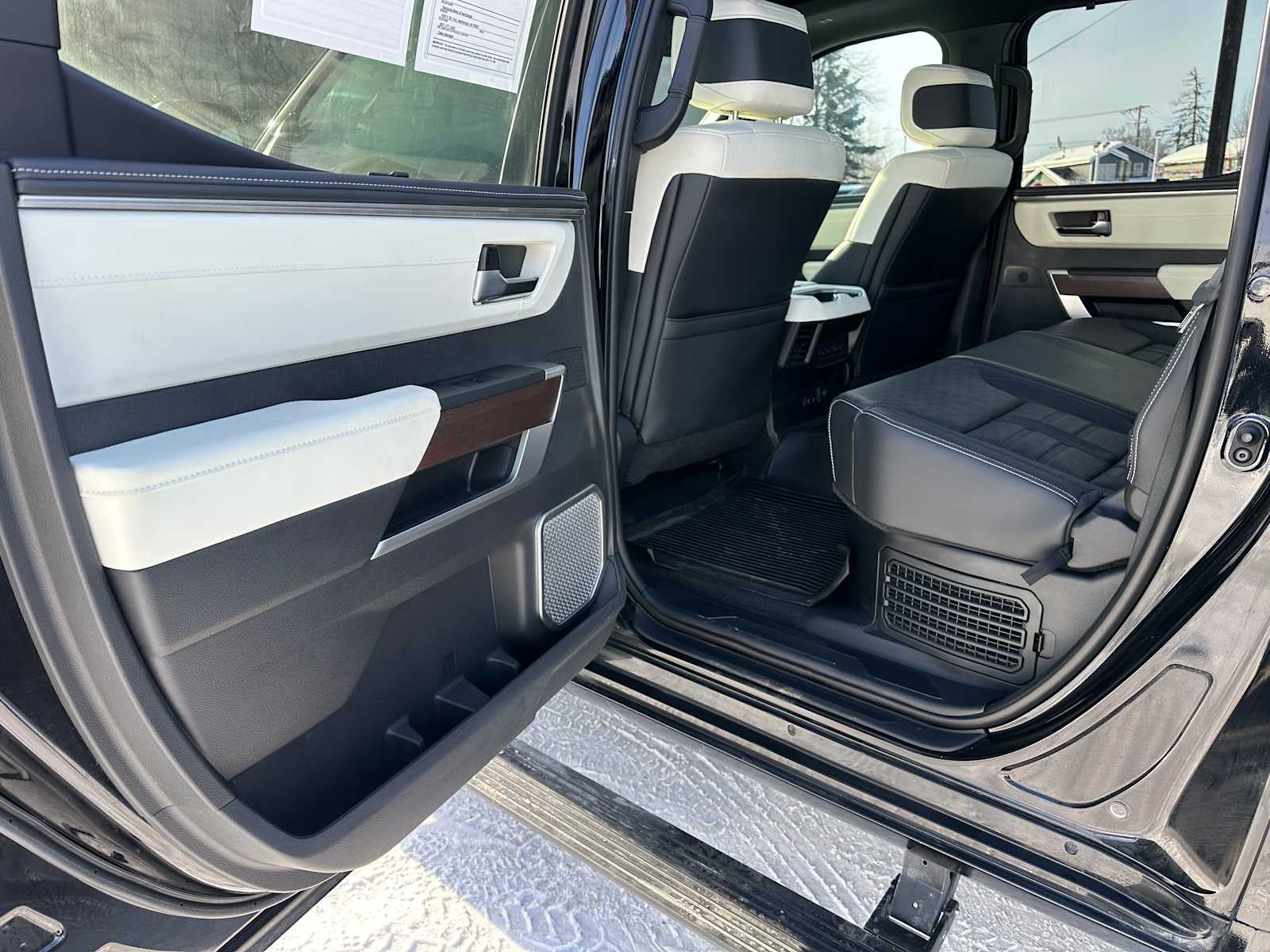 2024 Toyota Tundra Capstone Hybrid