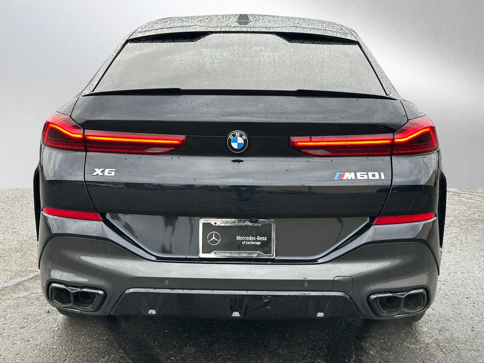 2025 BMW X6 M60i