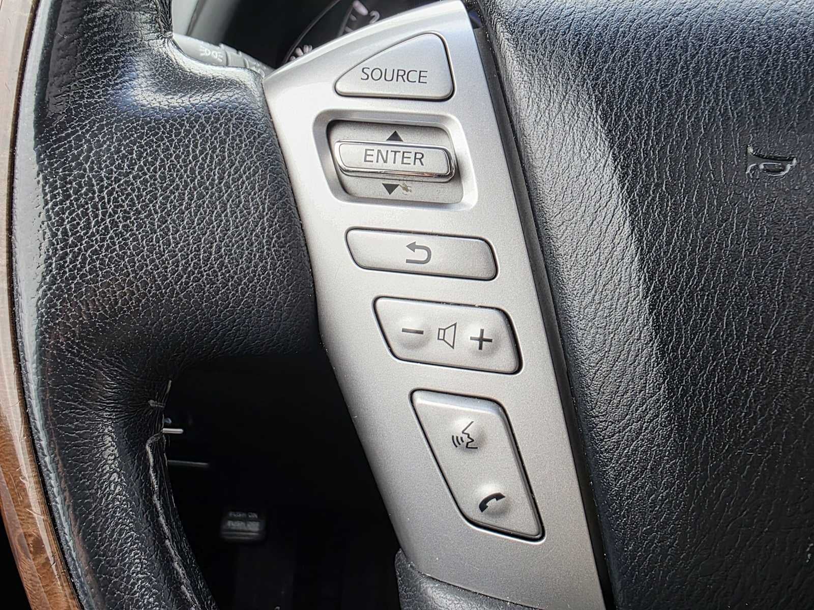 2016 INFINITI QX80 4WD 4dr