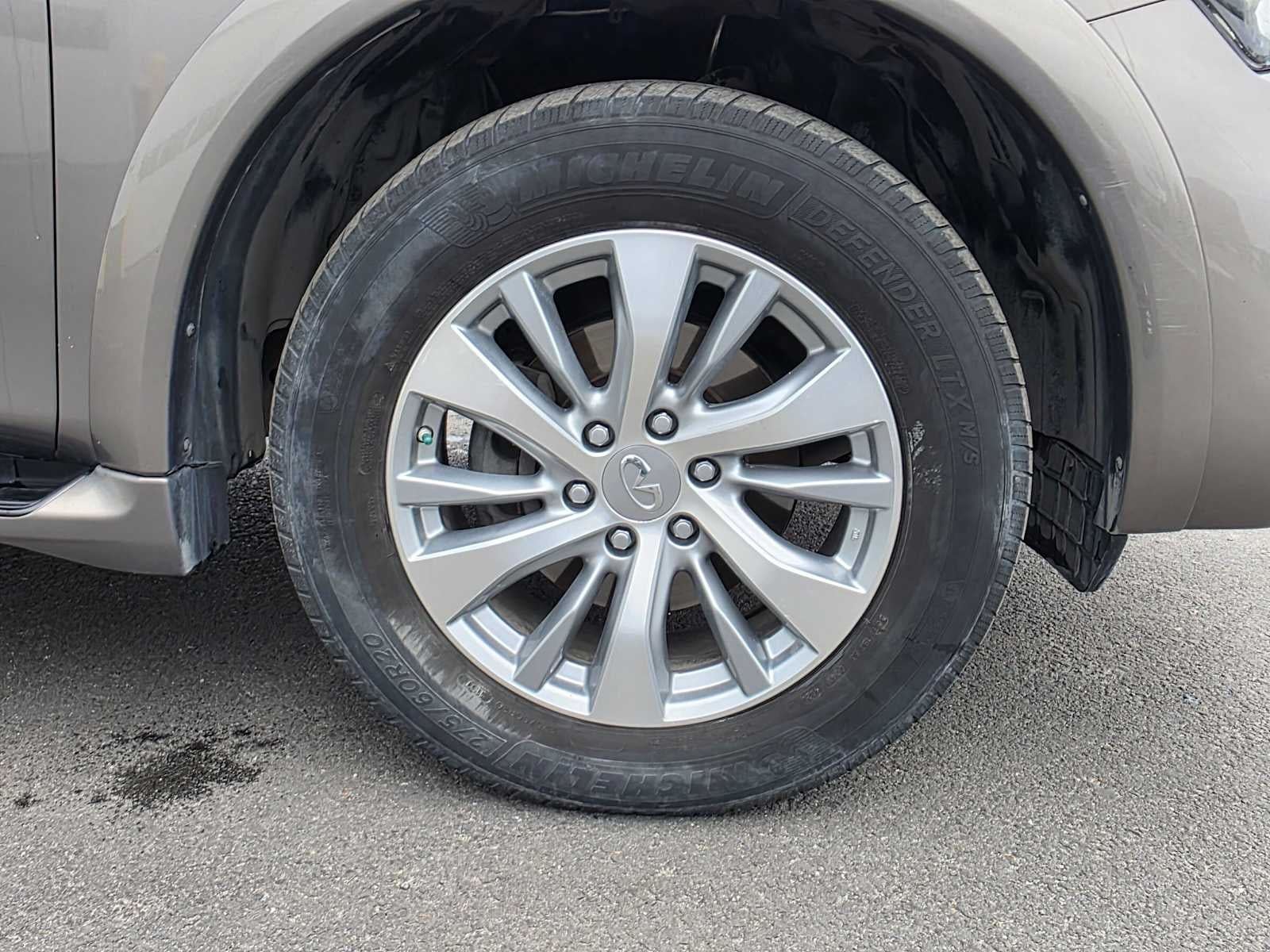2016 INFINITI QX80 4WD 4dr