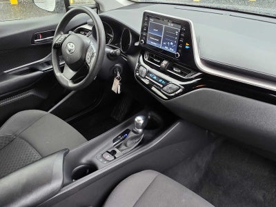 2021 Toyota C-HR LE