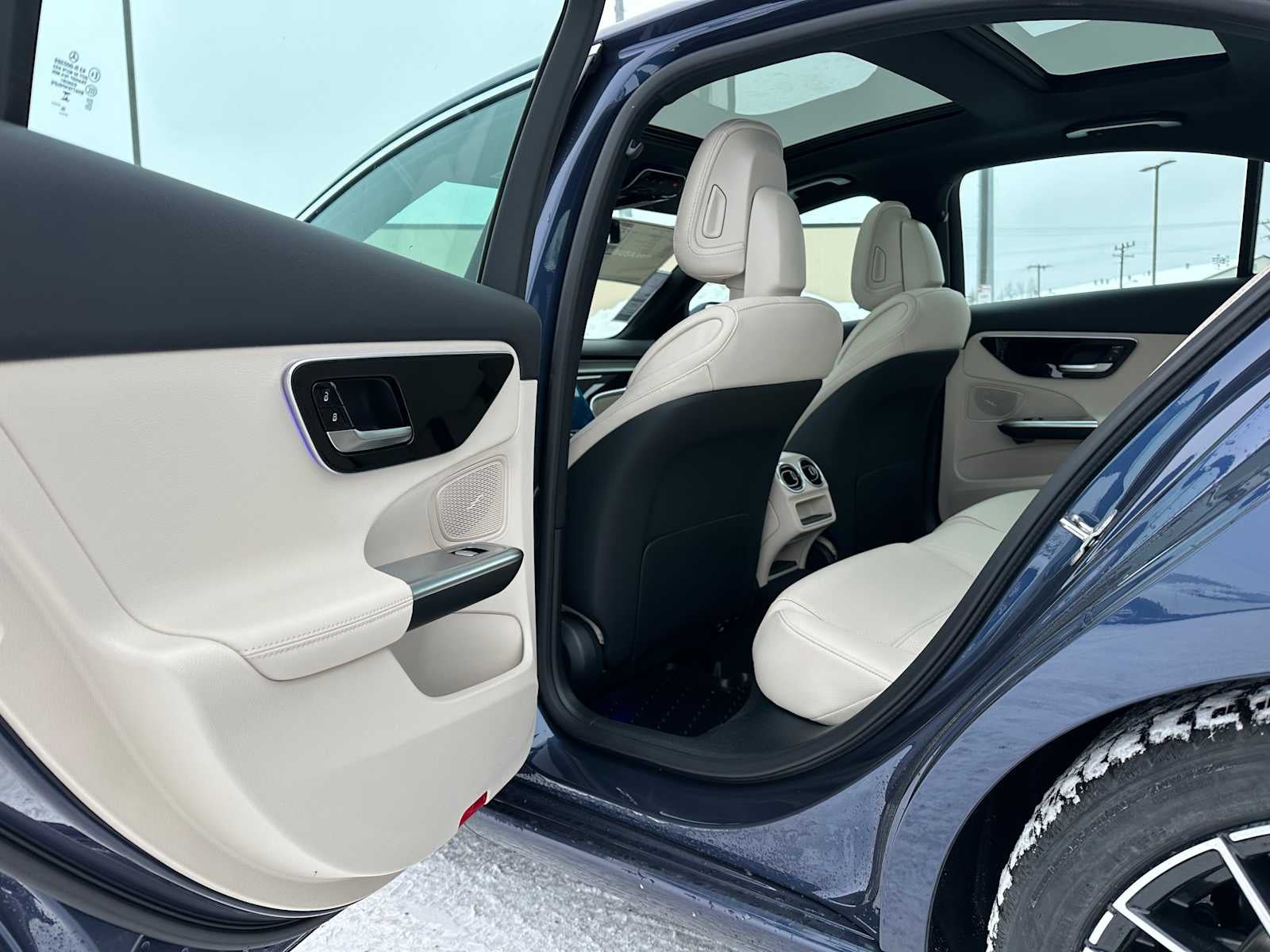 2026 Mercedes-Benz C 300 4MATIC® Sedan