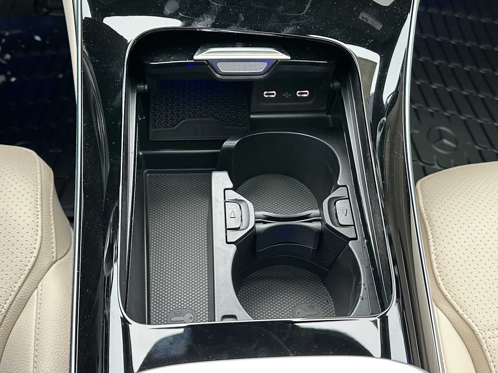 2026 Mercedes-Benz C 300 4MATIC® Sedan