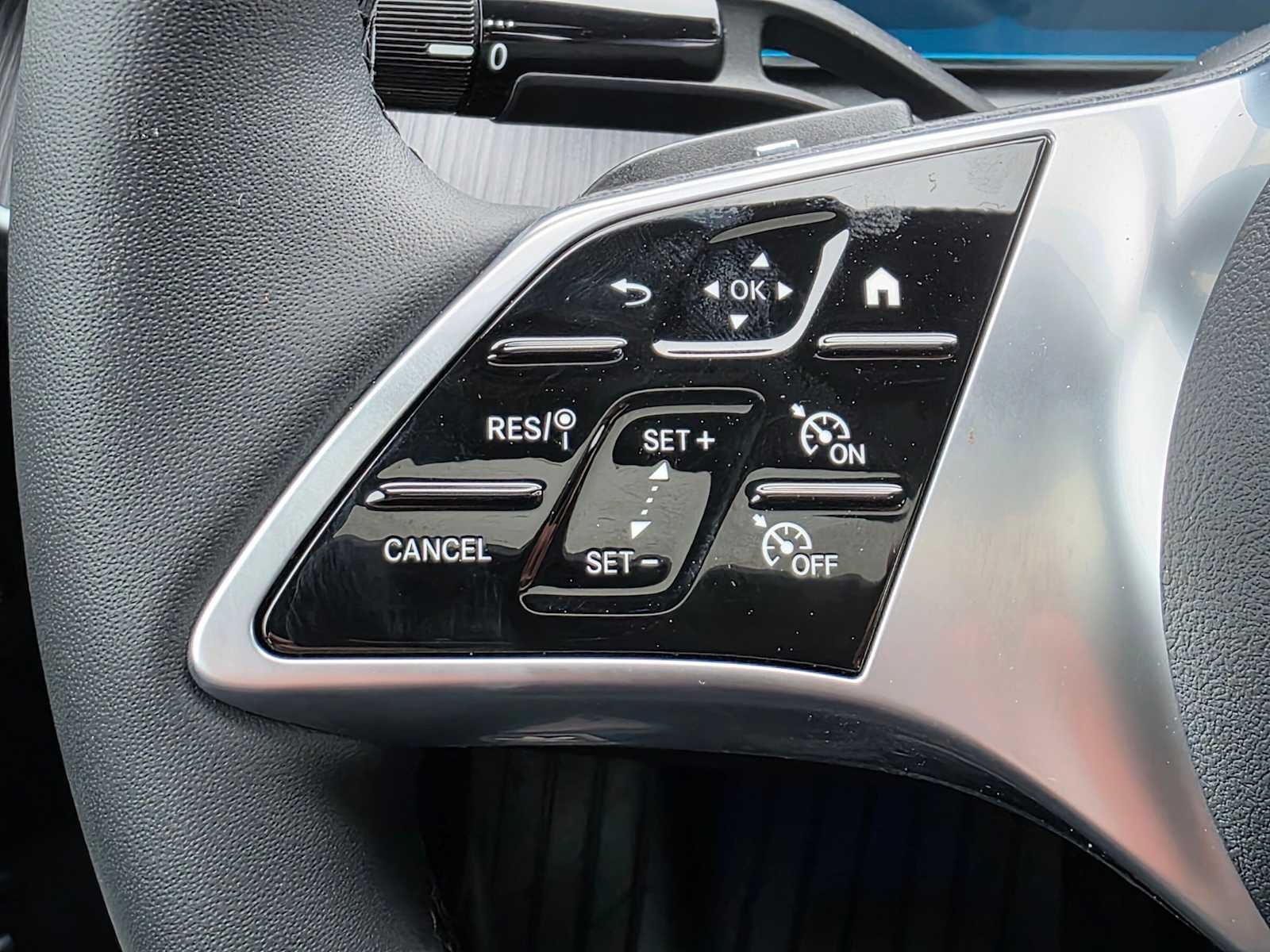2026 Mercedes-Benz C 300 4MATIC® Sedan