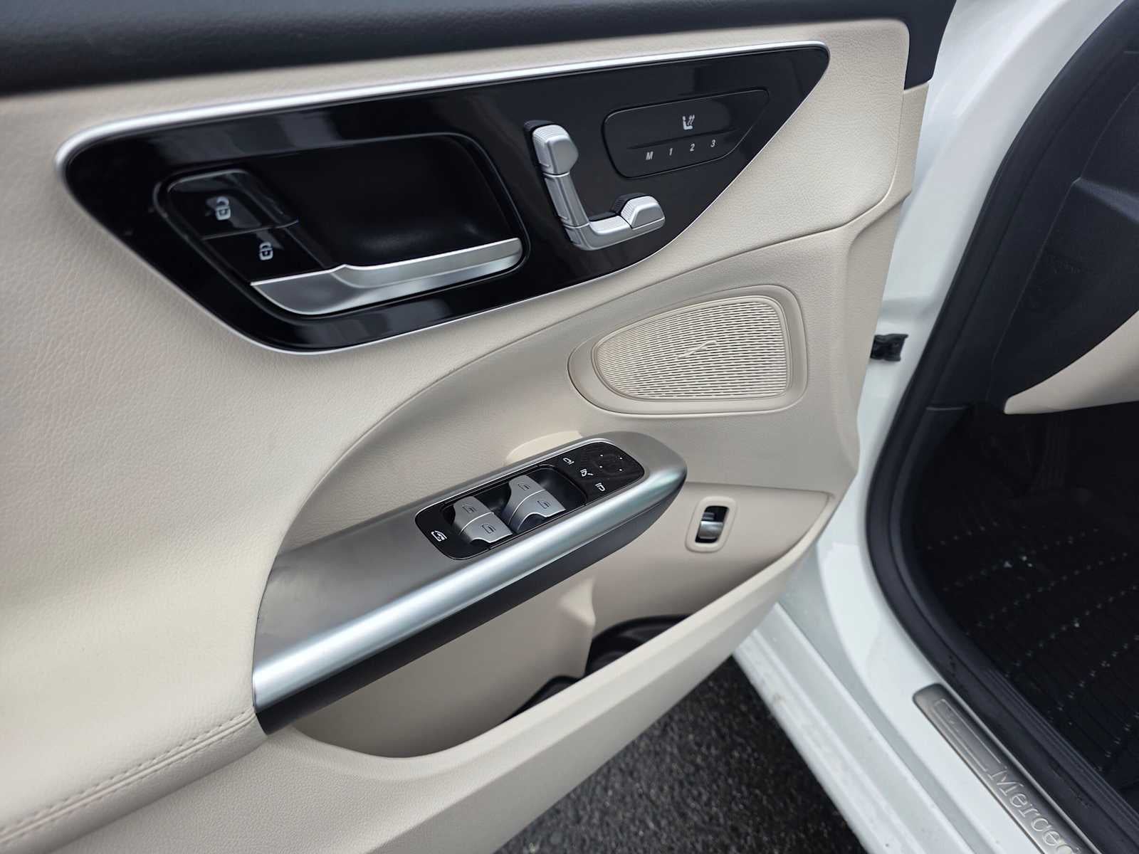 2026 Mercedes-Benz C 300 4MATIC® Sedan
