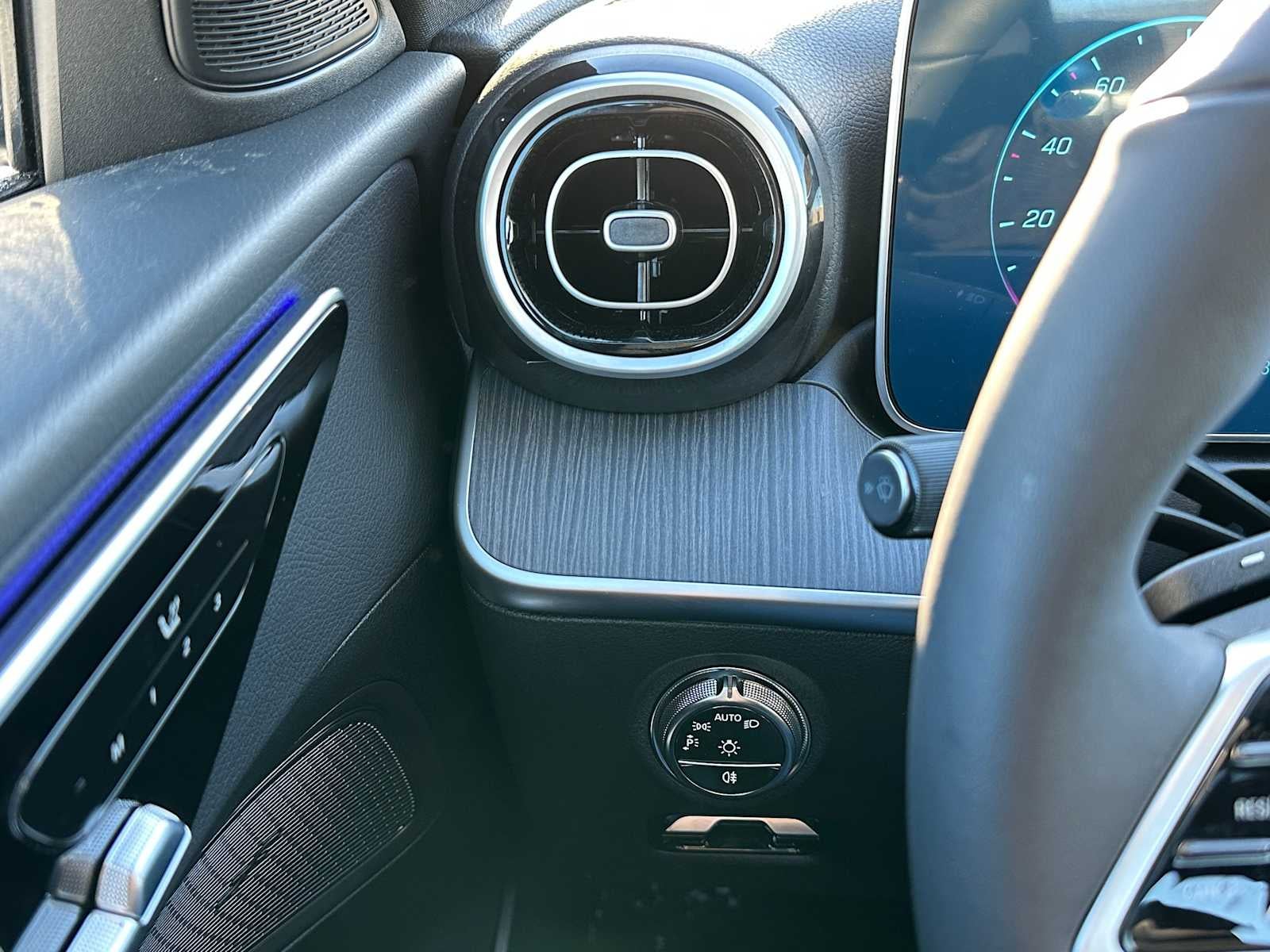 2026 Mercedes-Benz C 300 C 300