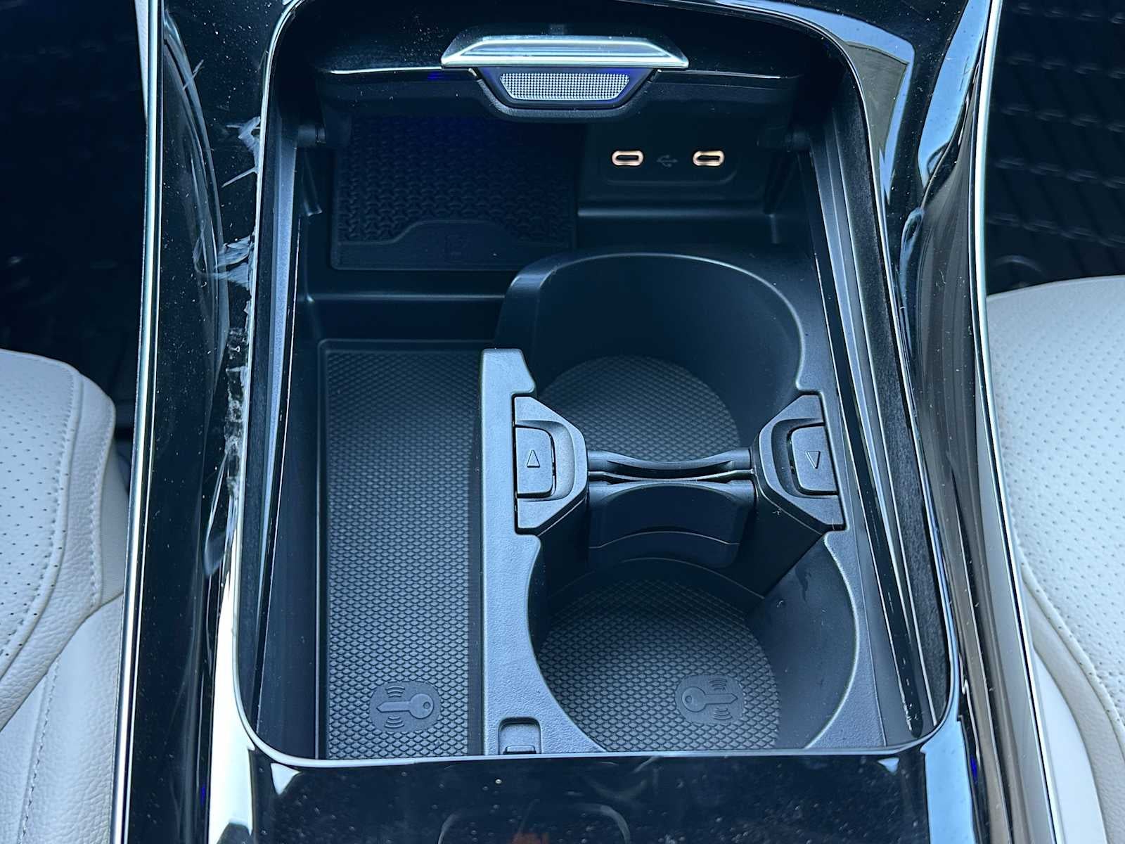 2026 Mercedes-Benz C 300 4MATIC® Sedan