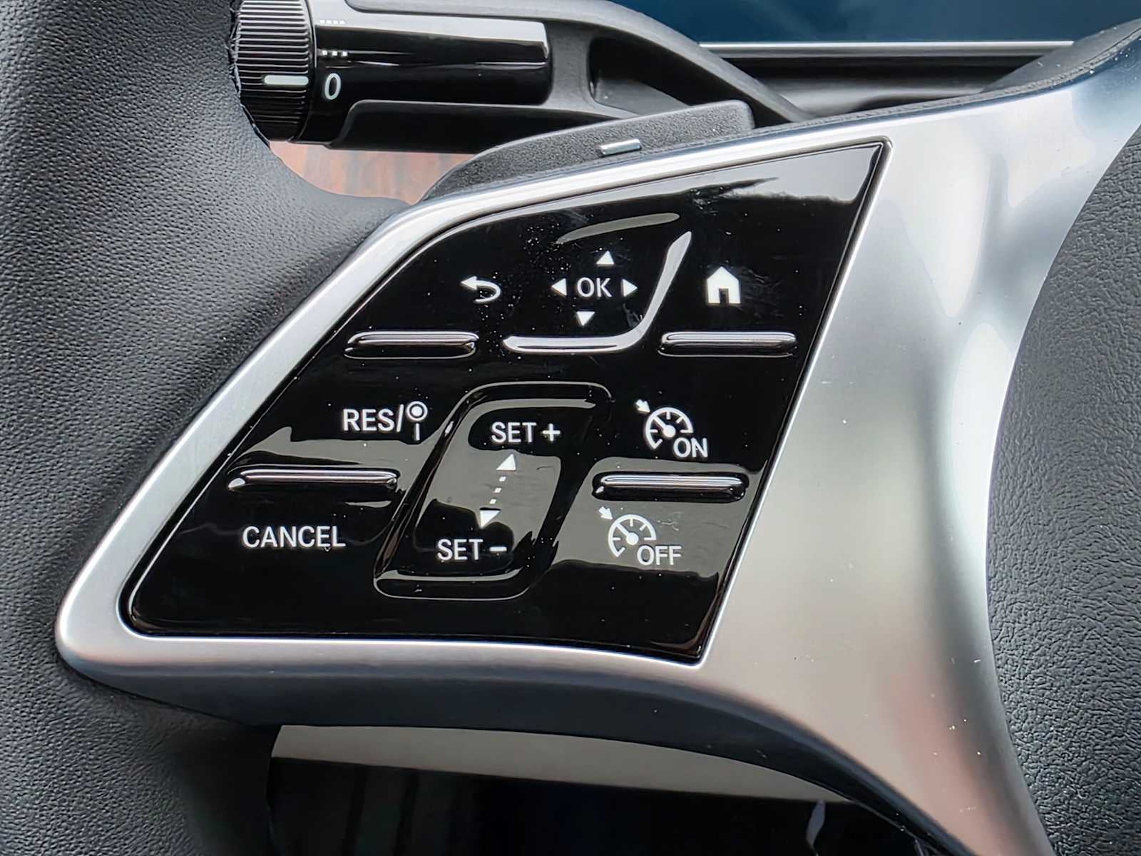 2026 Mercedes-Benz C 300 4MATIC® Sedan