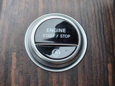 2026 Mercedes-Benz C 300 4MATIC® Sedan