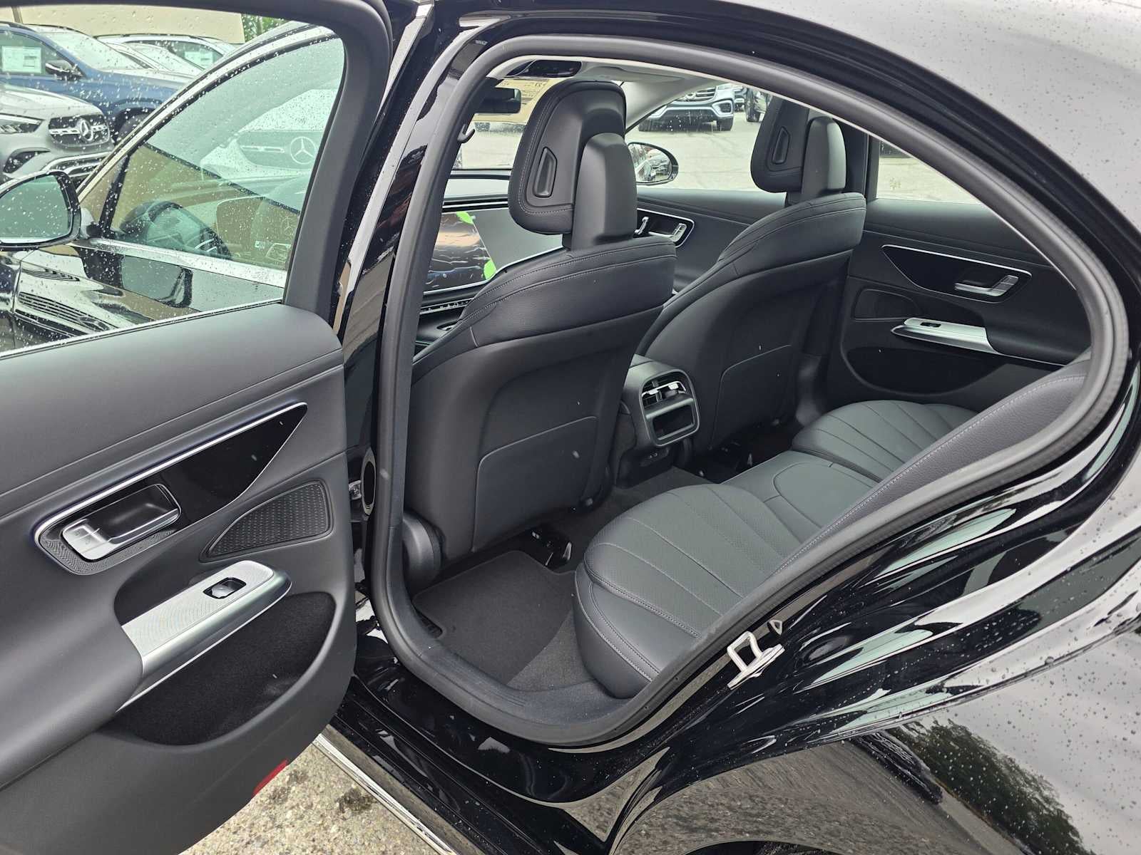 2026 Mercedes-Benz E 350 4MATIC® Sedan