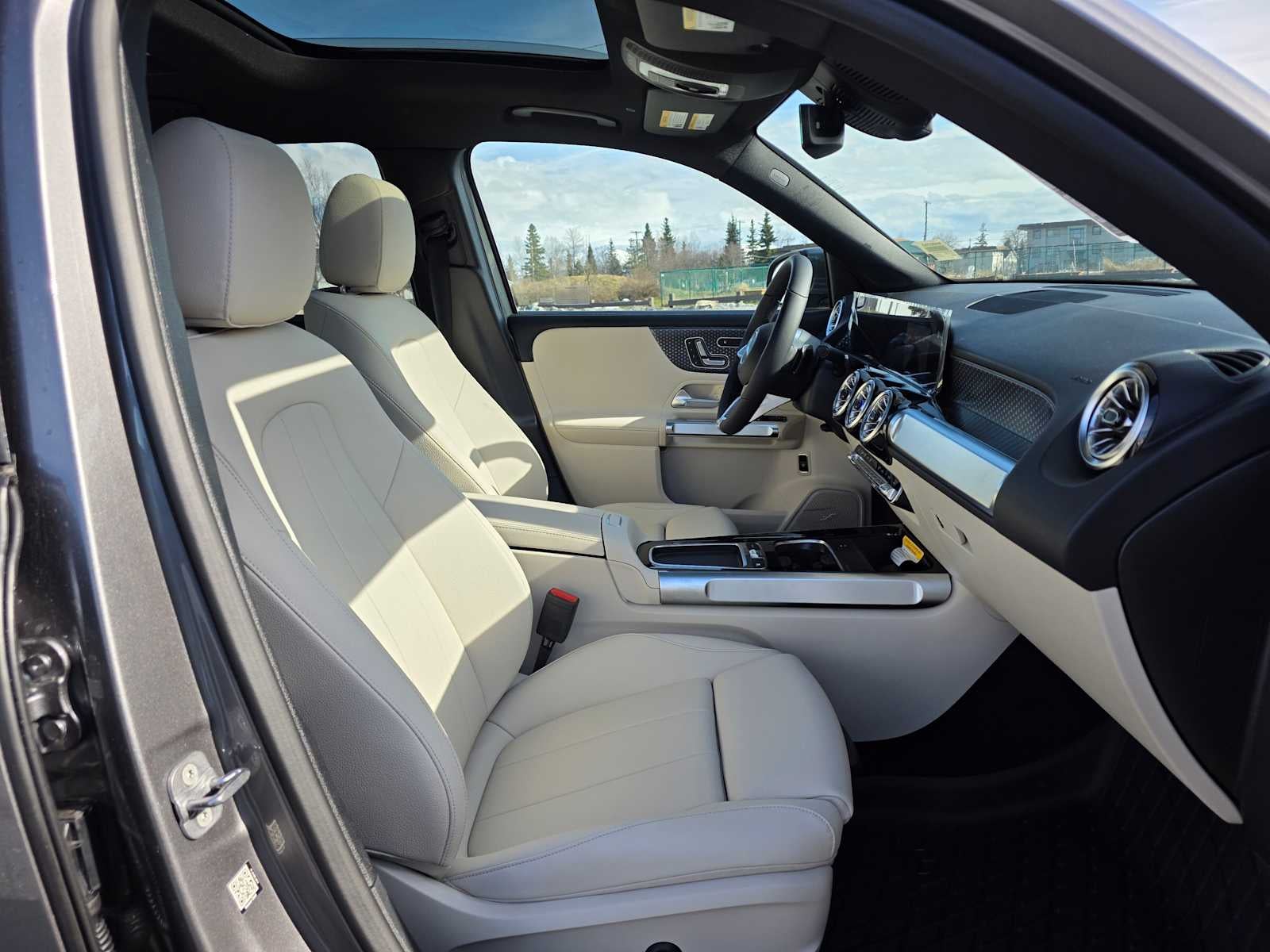 2026 Mercedes-Benz GLB 250 4MATIC® SUV