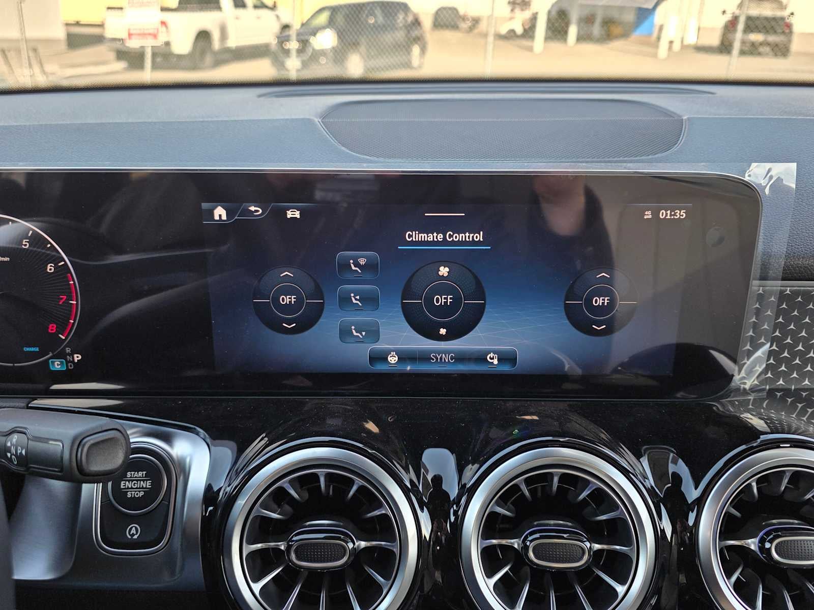 2026 Mercedes-Benz GLB 250 4MATIC® SUV