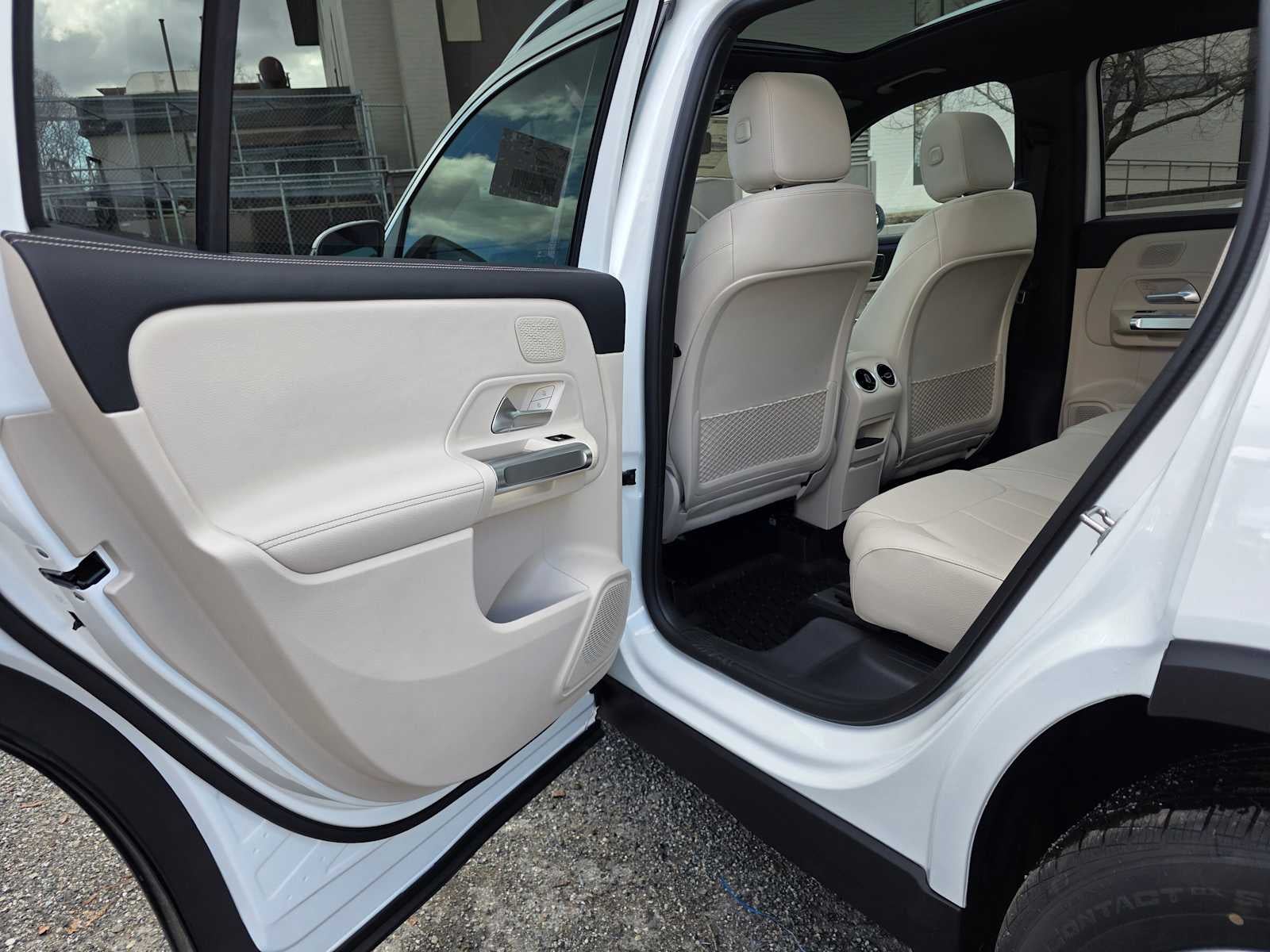 2026 Mercedes-Benz GLB 250 4MATIC® SUV