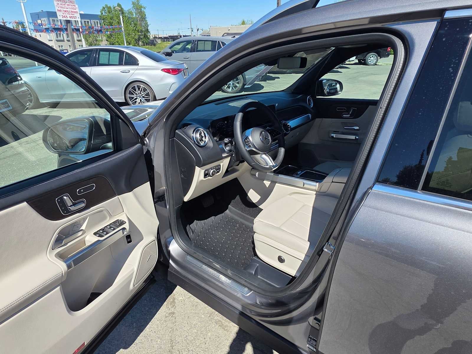 2026 Mercedes-Benz GLB 250 4MATIC® SUV