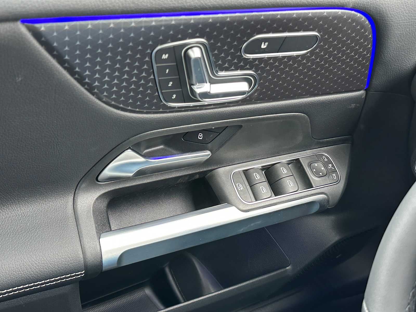 2026 Mercedes-Benz GLB 250 4MATIC® SUV