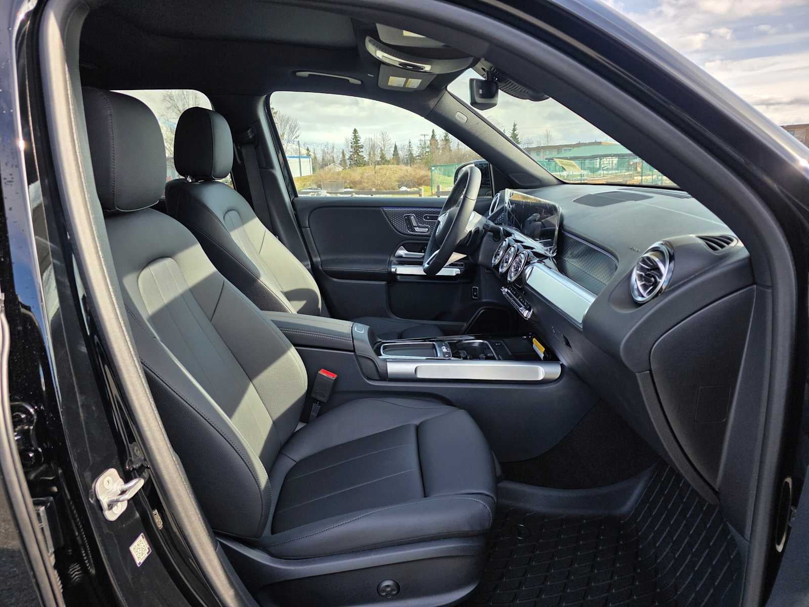 2026 Mercedes-Benz GLB 250 4MATIC® SUV