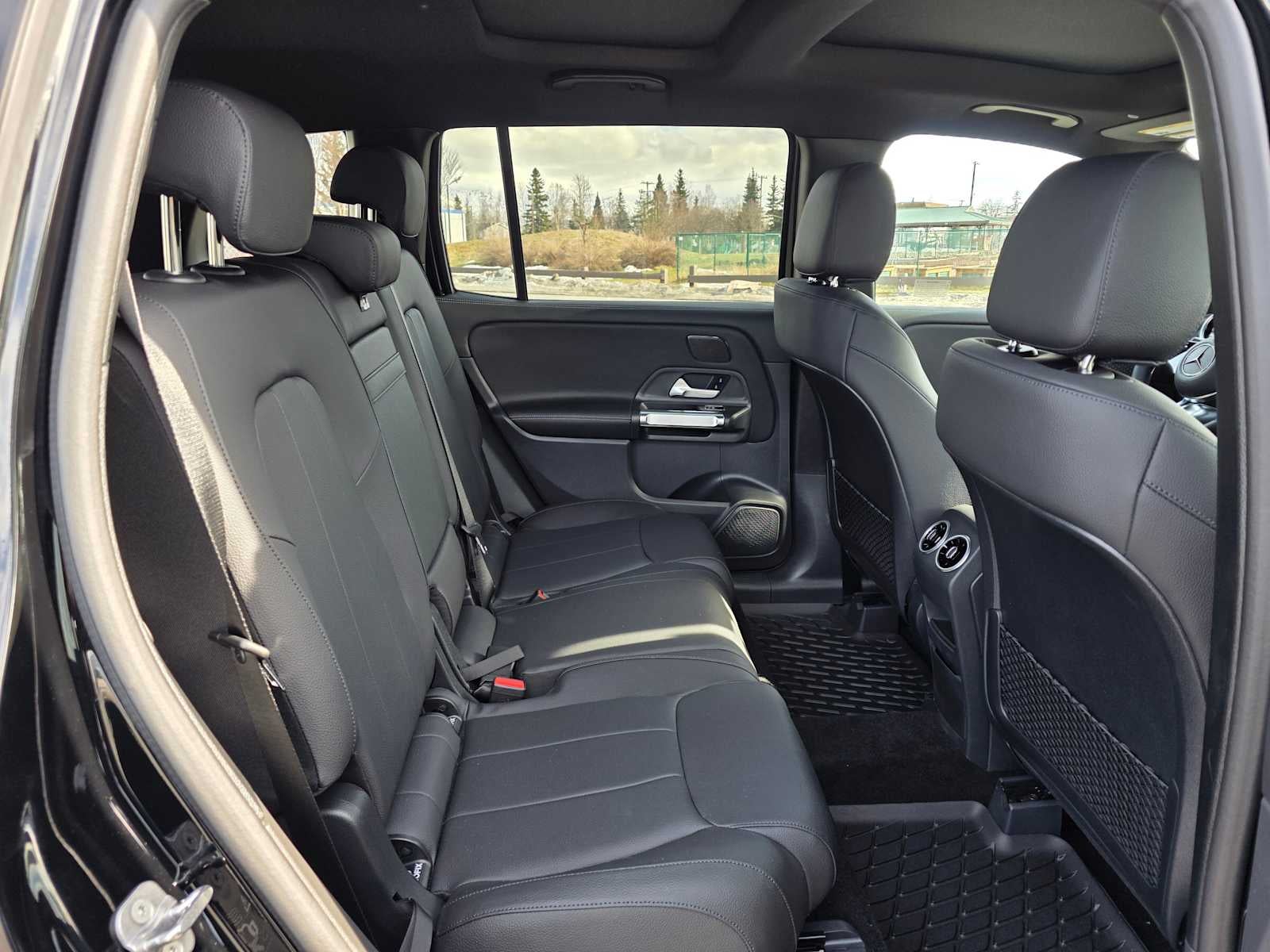 2026 Mercedes-Benz GLB 250 4MATIC® SUV