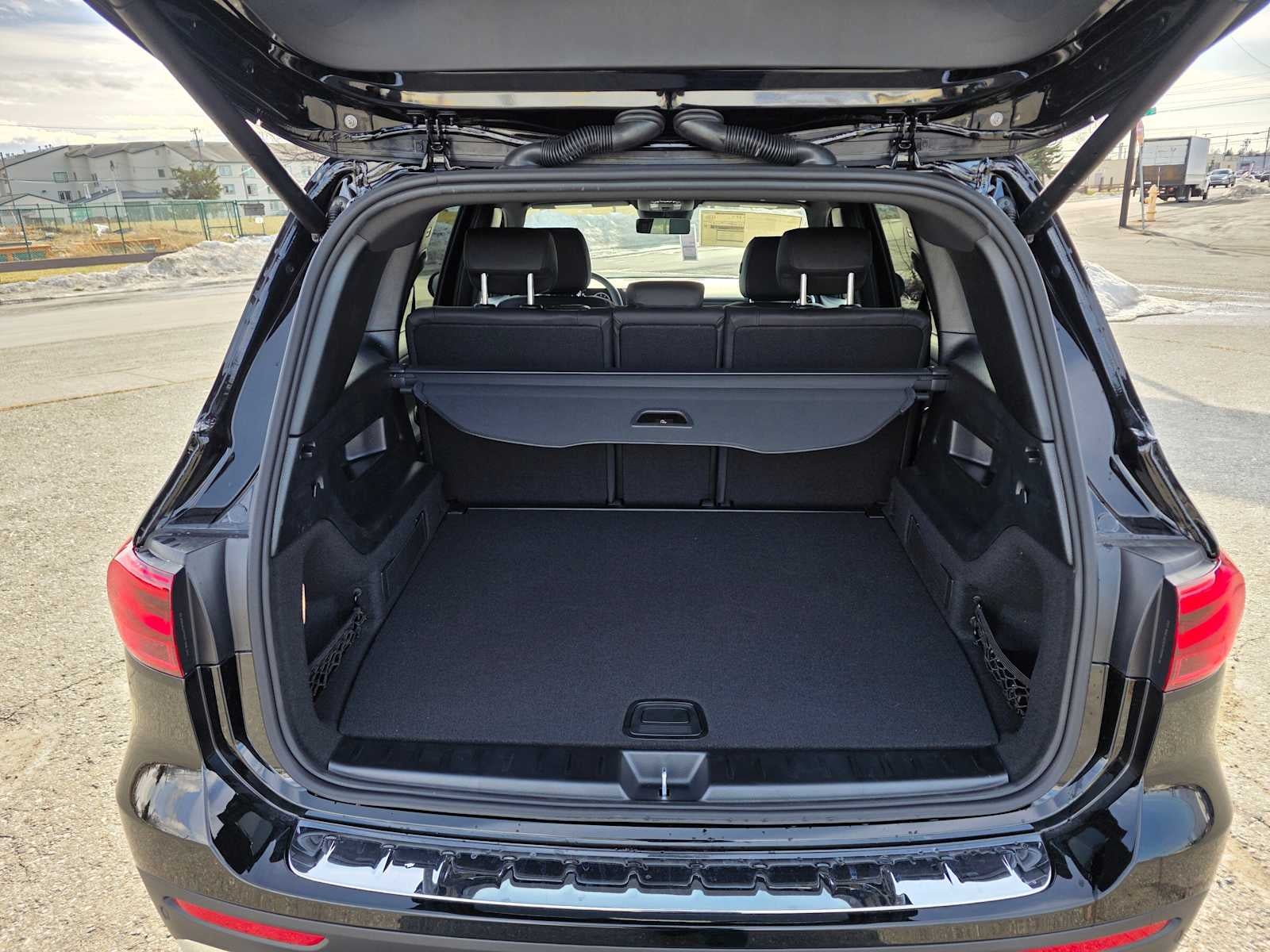 2026 Mercedes-Benz GLB 250 4MATIC® SUV