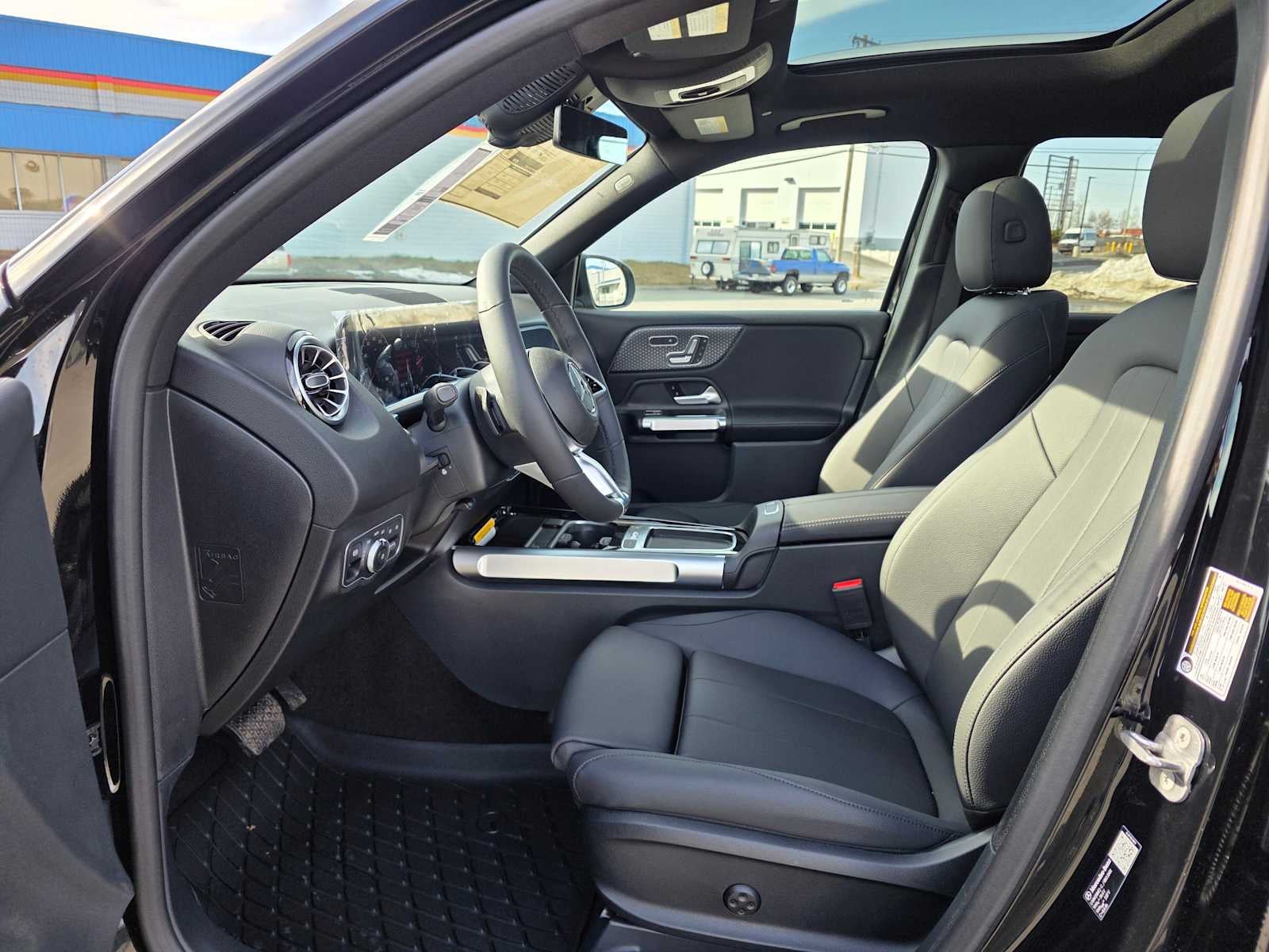 2026 Mercedes-Benz GLB 250 4MATIC® SUV