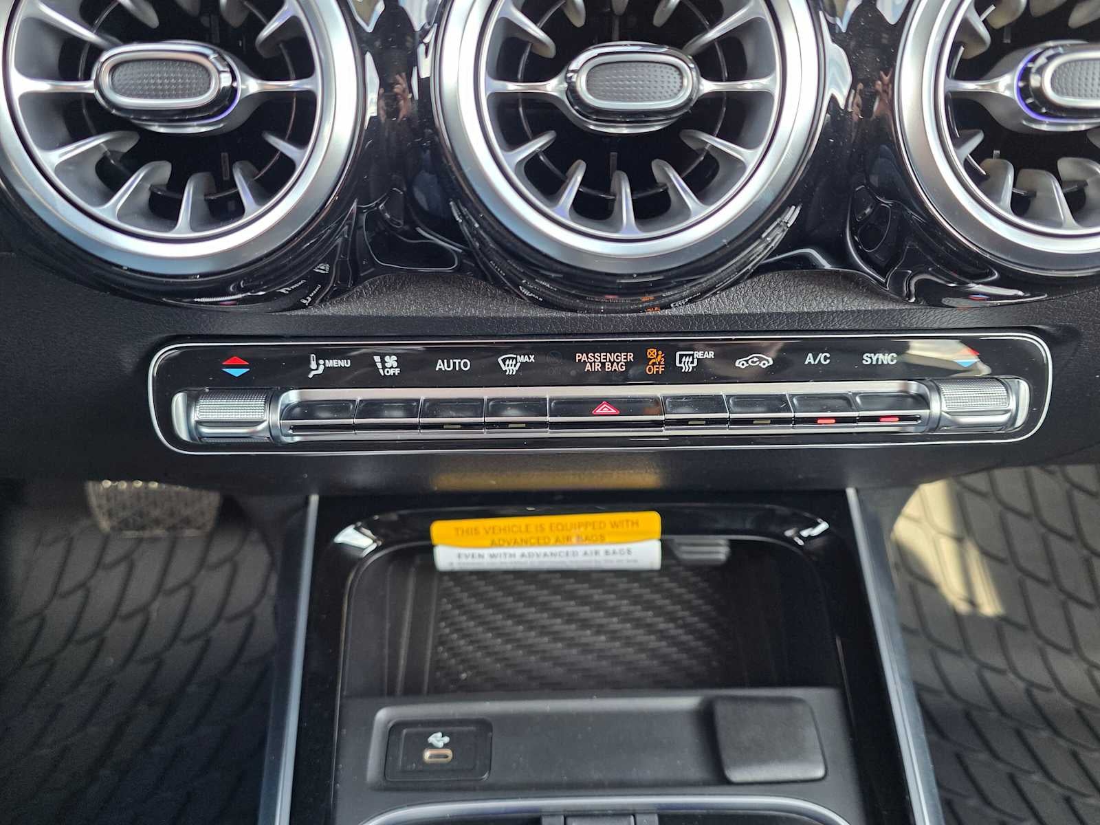 2026 Mercedes-Benz GLB 250 4MATIC® SUV