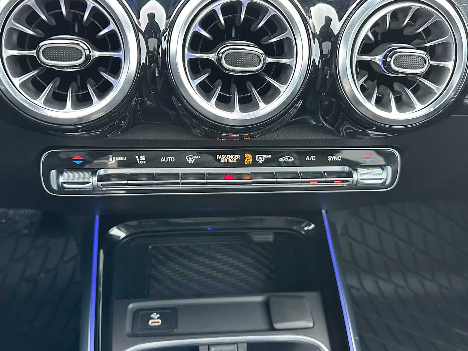 2024 Mercedes-Benz GLB 250 GLB 250