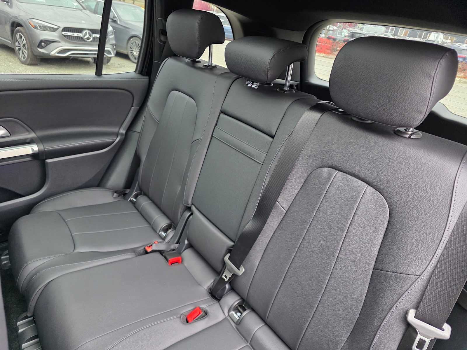 2026 Mercedes-Benz GLB 250 4MATIC® SUV