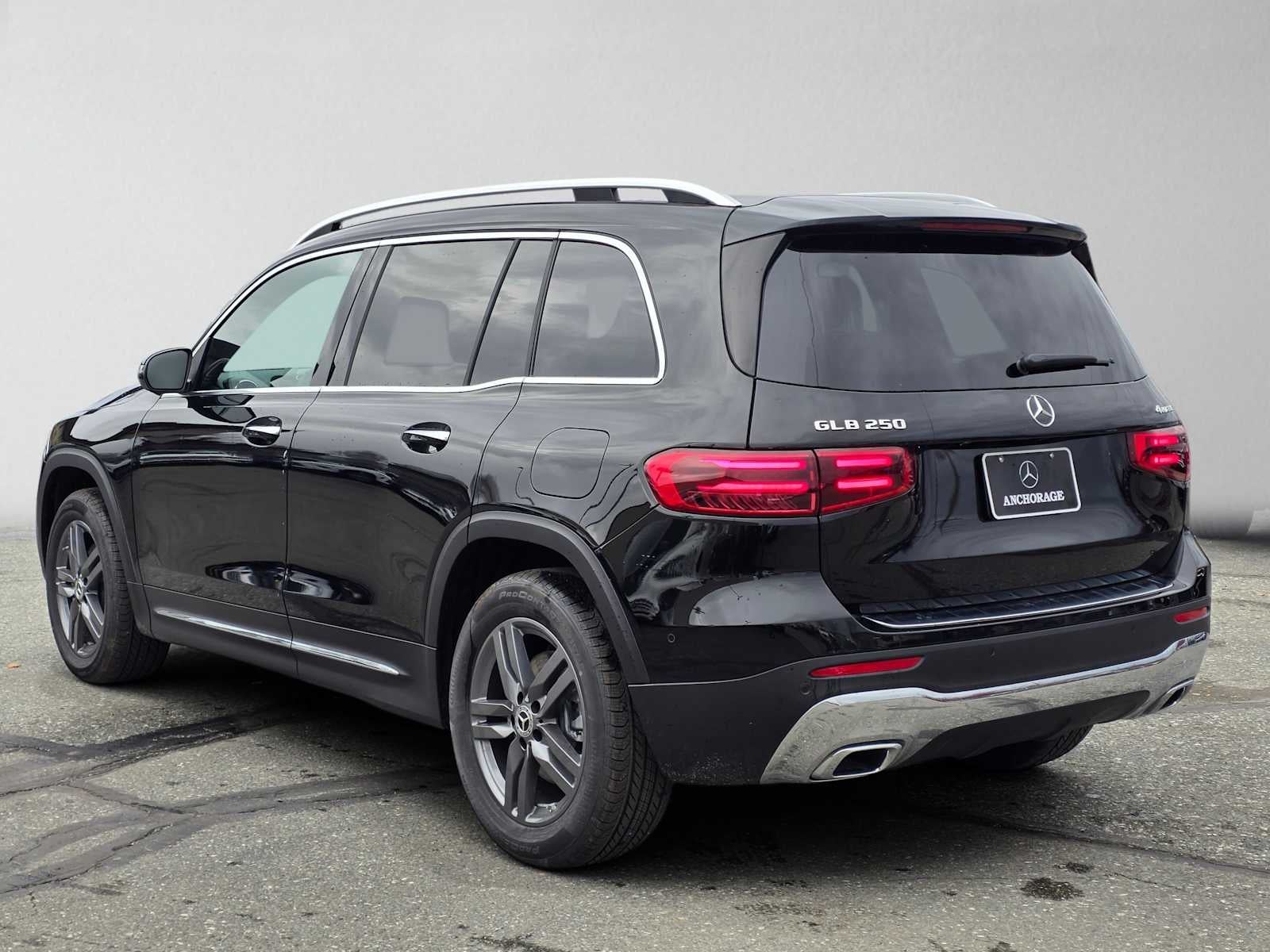 2026 Mercedes-Benz GLB 250 4MATIC® SUV