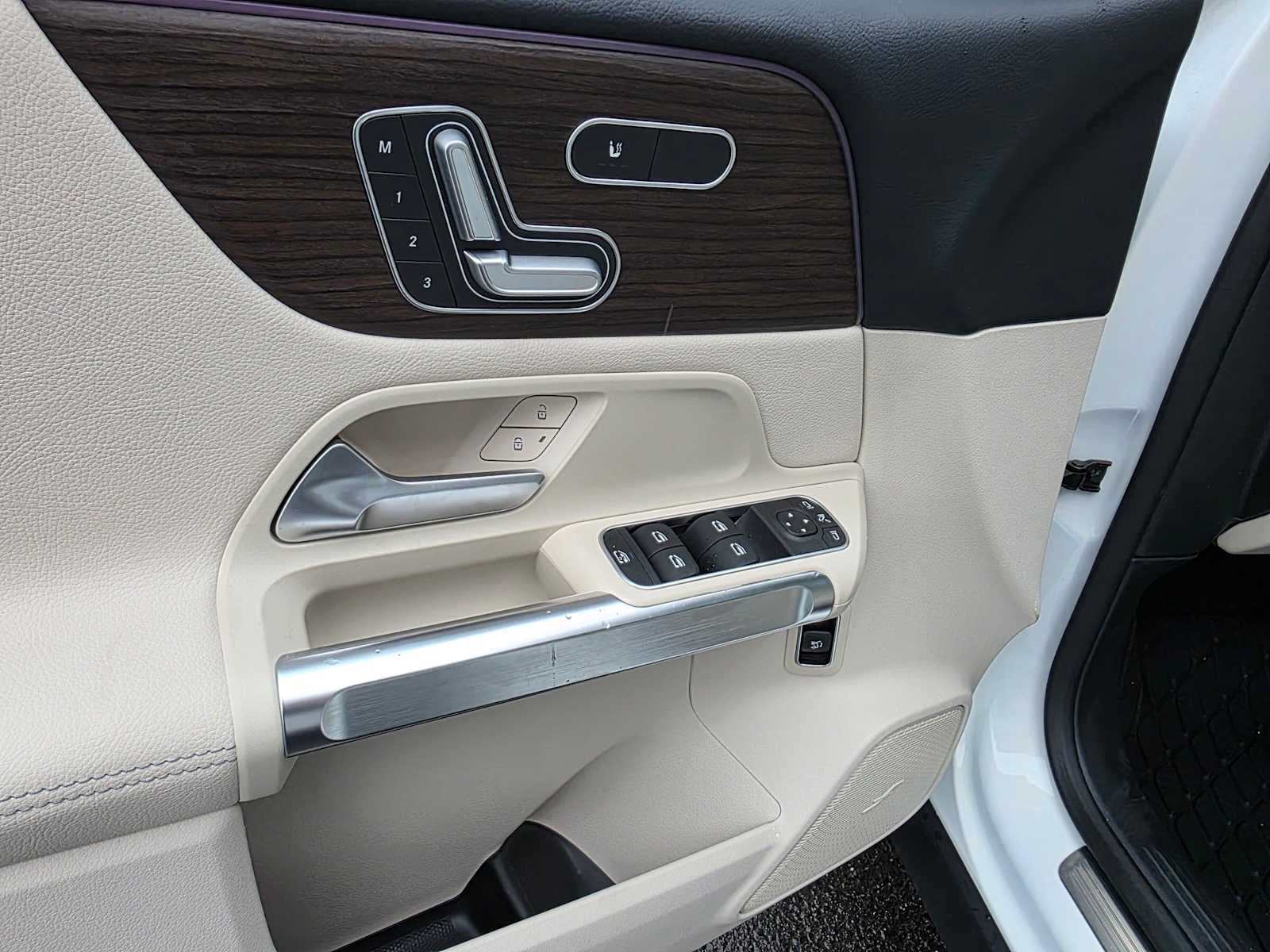 2026 Mercedes-Benz GLB 250 4MATIC® SUV