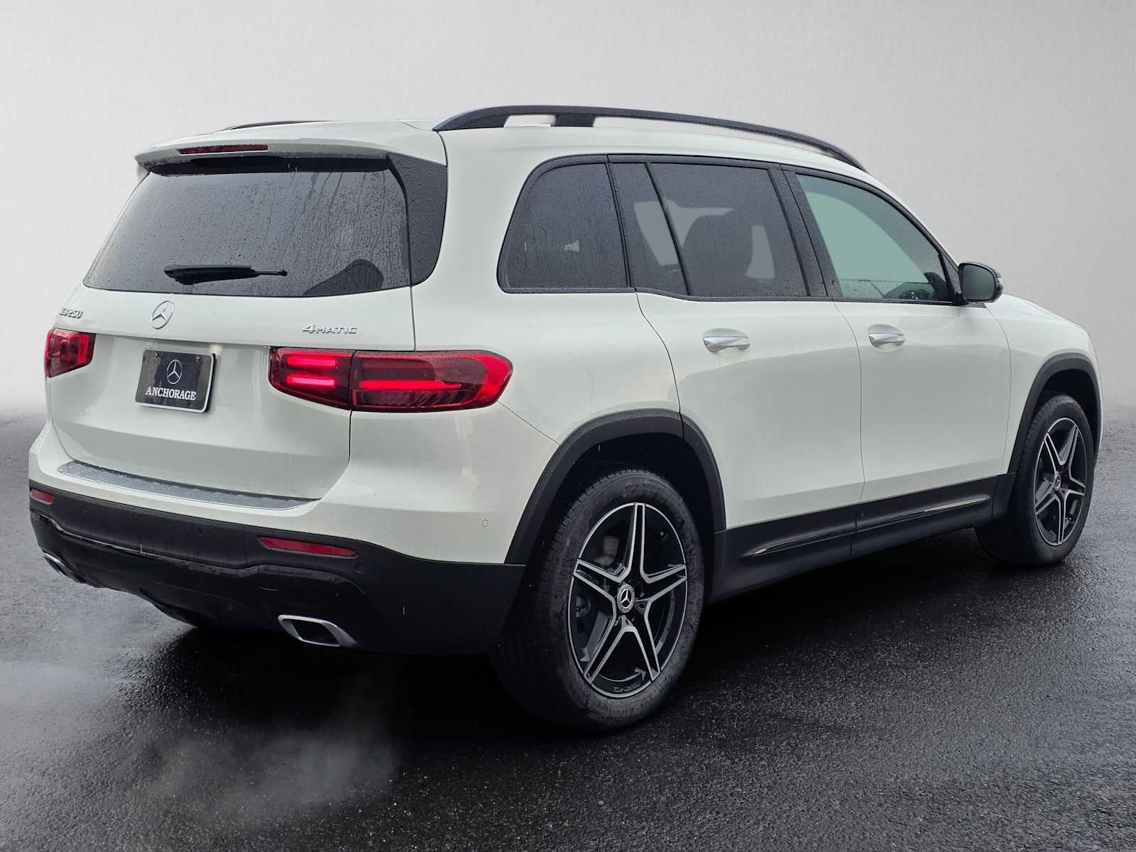 2026 Mercedes-Benz GLB 250 4MATIC® SUV