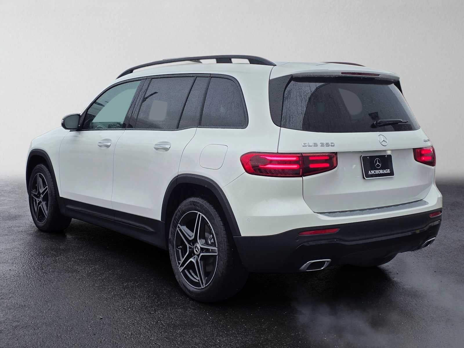 2026 Mercedes-Benz GLB 250 4MATIC® SUV