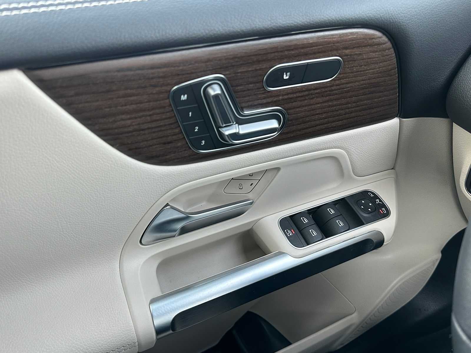 2026 Mercedes-Benz GLB GLB 250