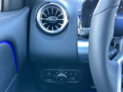 2026 Mercedes-Benz GLB 250 4MATIC® SUV