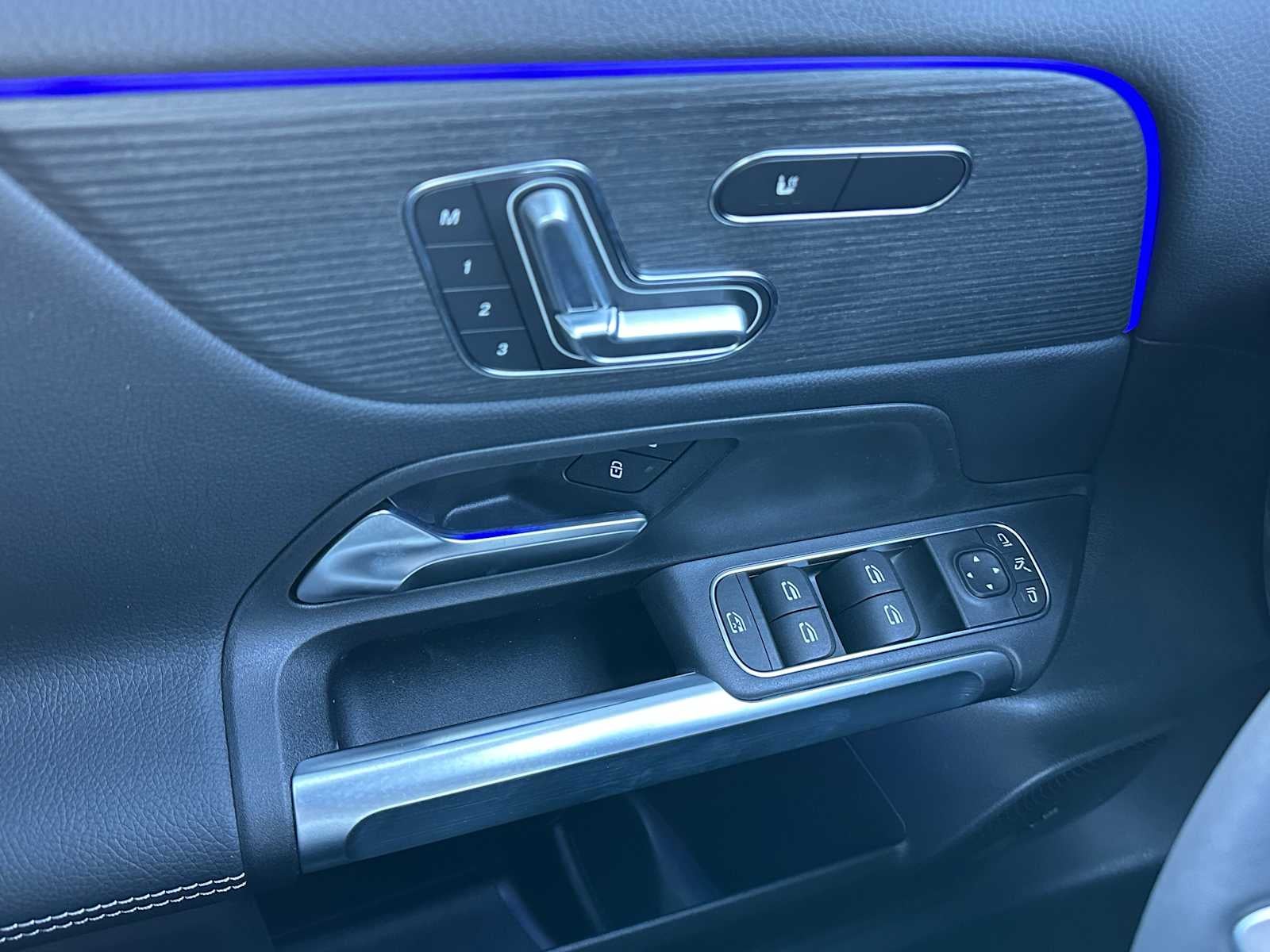 2026 Mercedes-Benz GLB 250 4MATIC® SUV