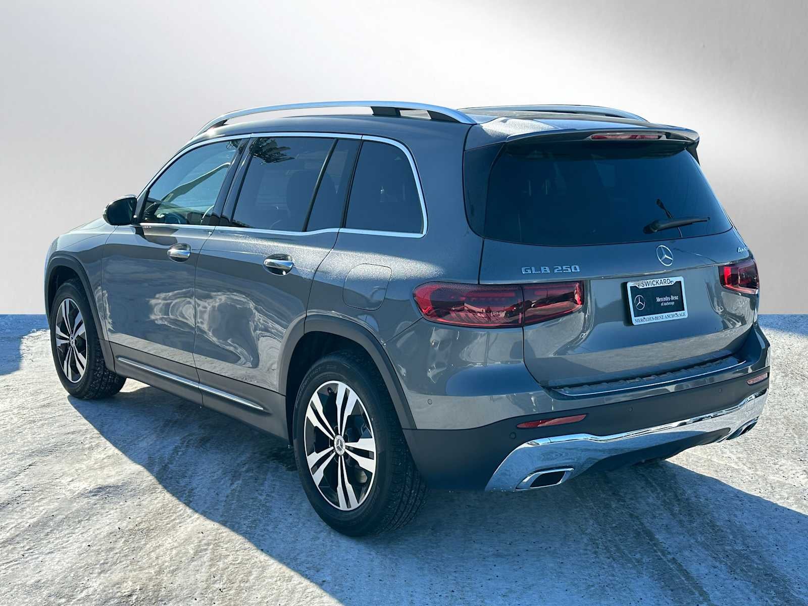 2026 Mercedes-Benz GLB 250 4MATIC® SUV