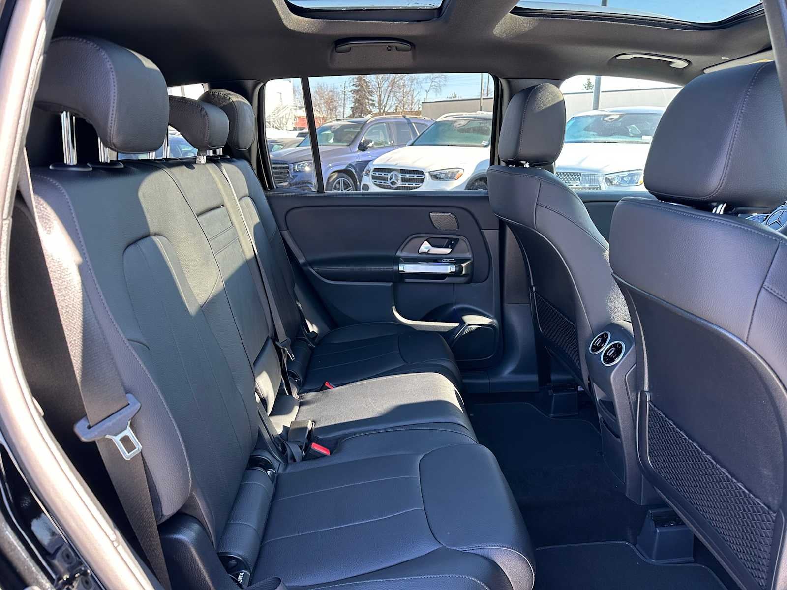 2026 Mercedes-Benz GLB 250 4MATIC® SUV