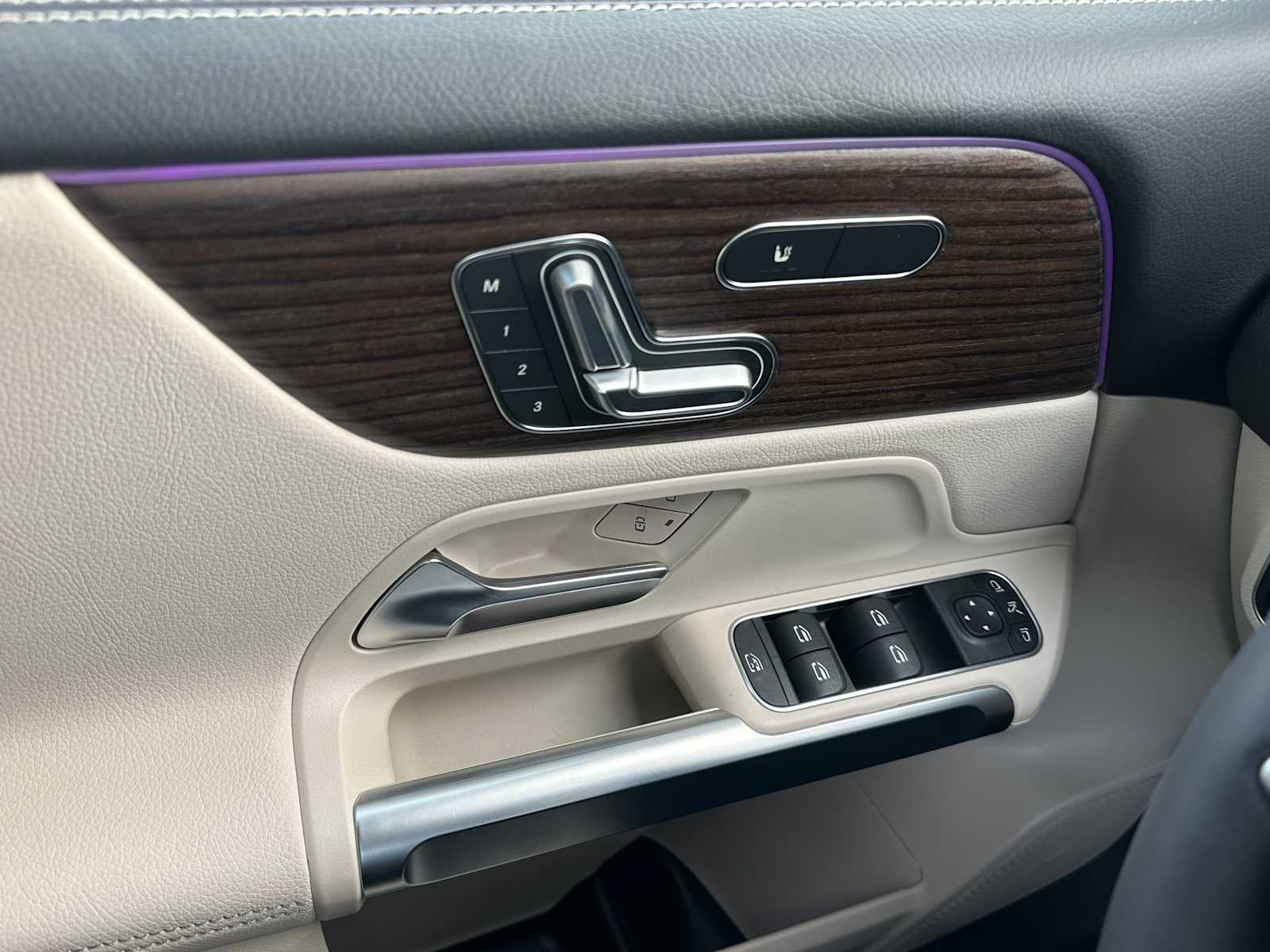 2026 Mercedes-Benz GLB 250 4MATIC® SUV