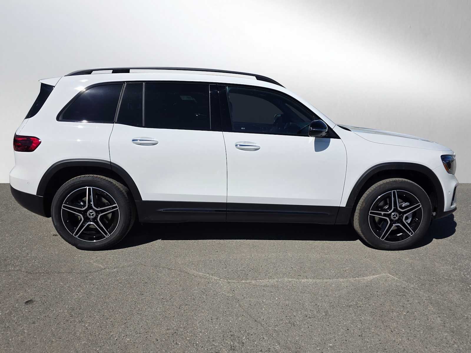 2026 Mercedes-Benz GLB 250 4MATIC® SUV