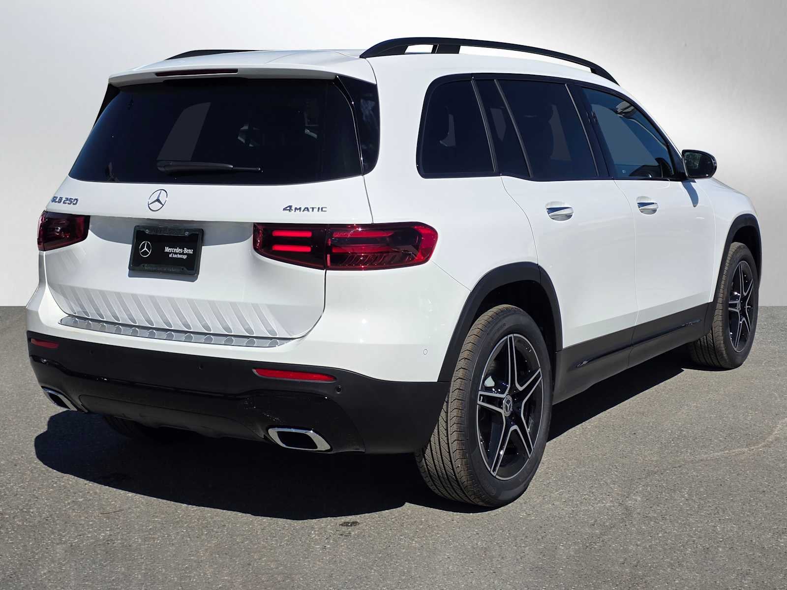2026 Mercedes-Benz GLB 250 4MATIC® SUV