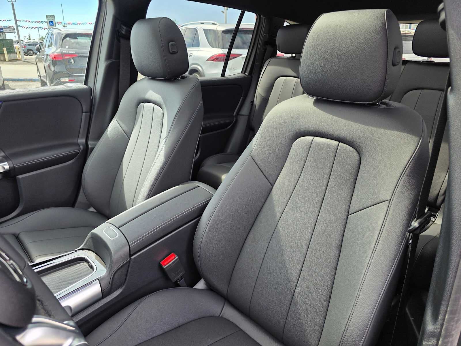 2026 Mercedes-Benz GLB 250 4MATIC® SUV